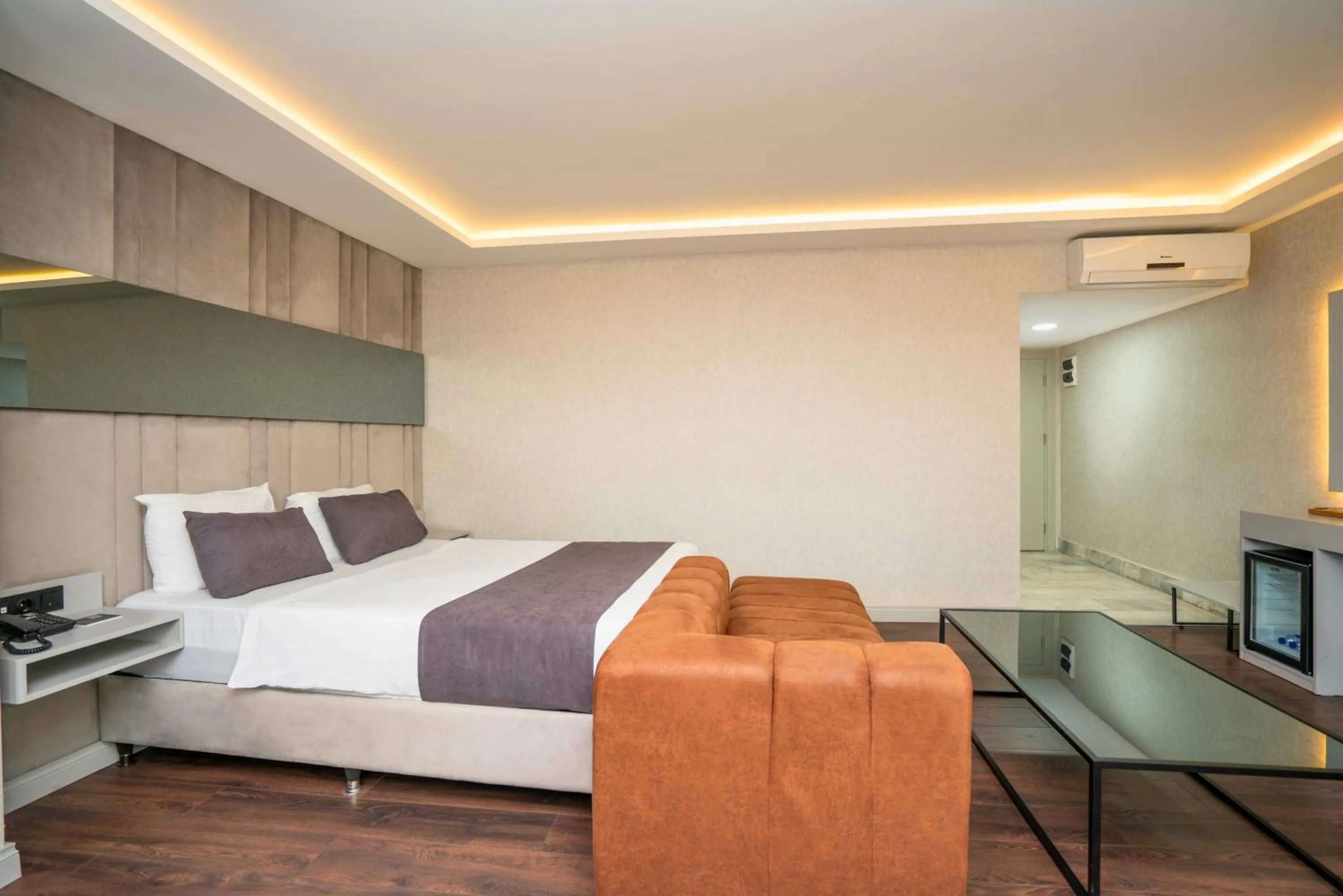 Bed in 216 Station Suite Gebze