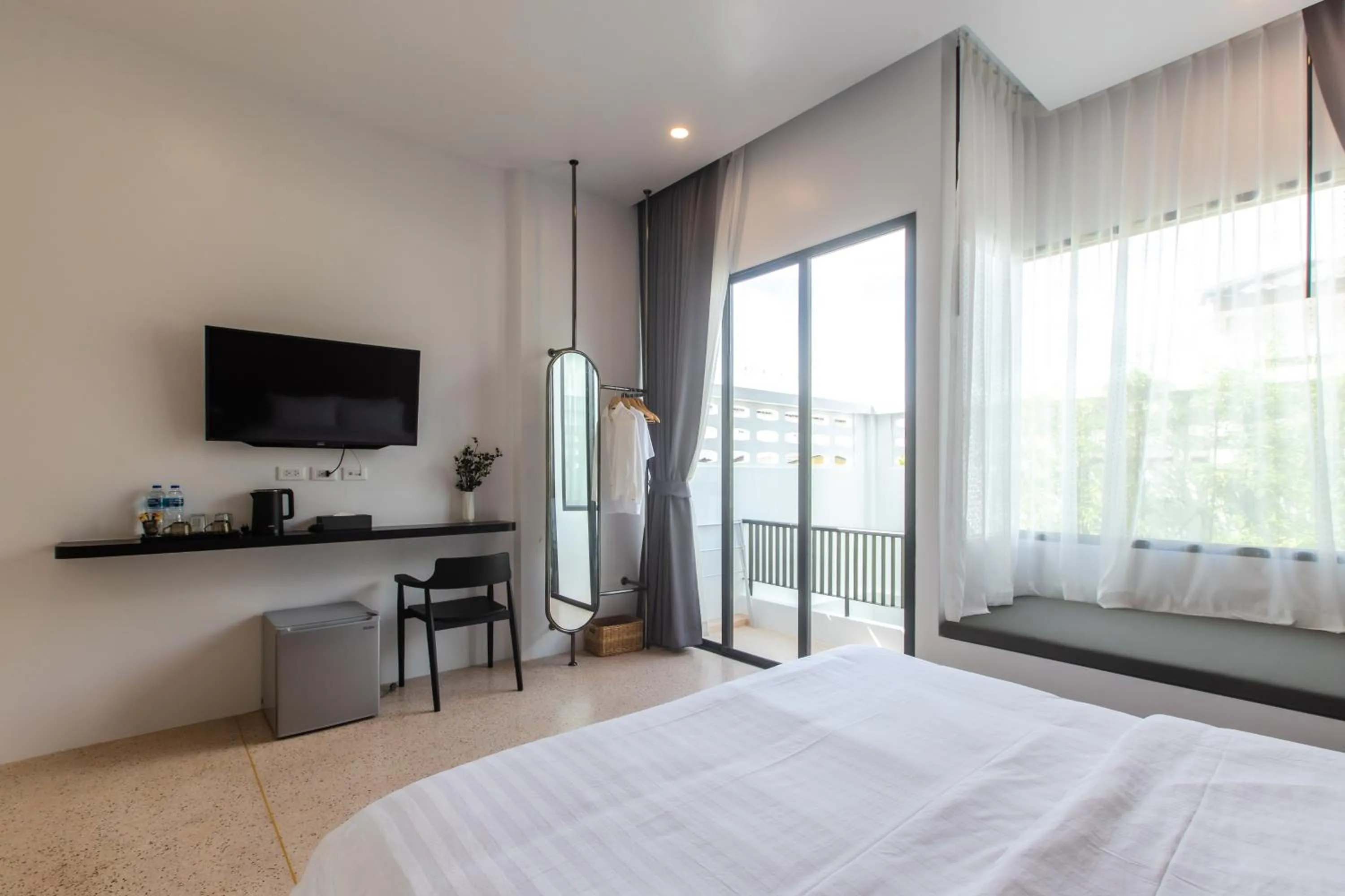 View (from property/room), Bed in The Elements Boutique House