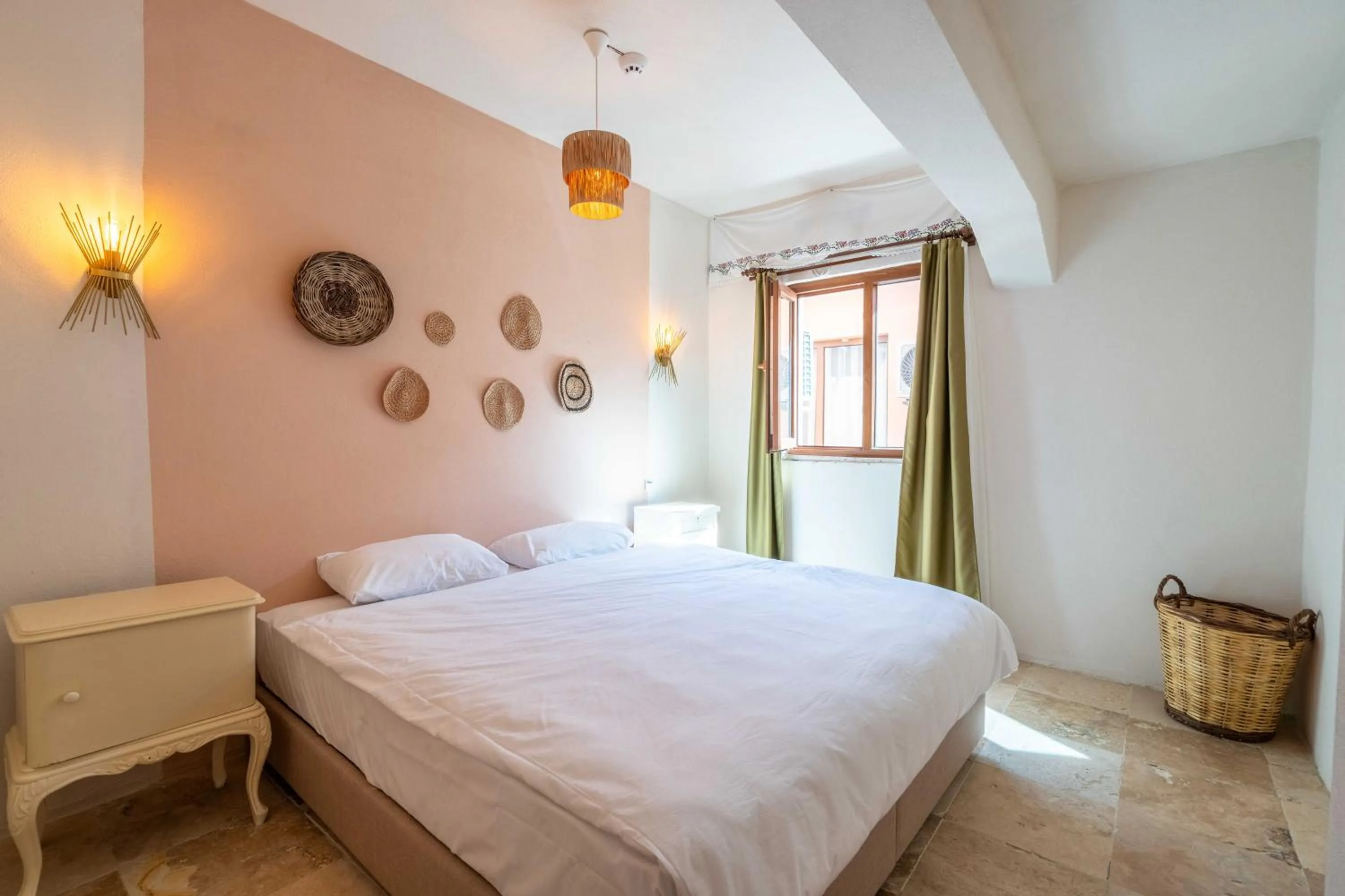 Bed in CasaLyma Ayvalık