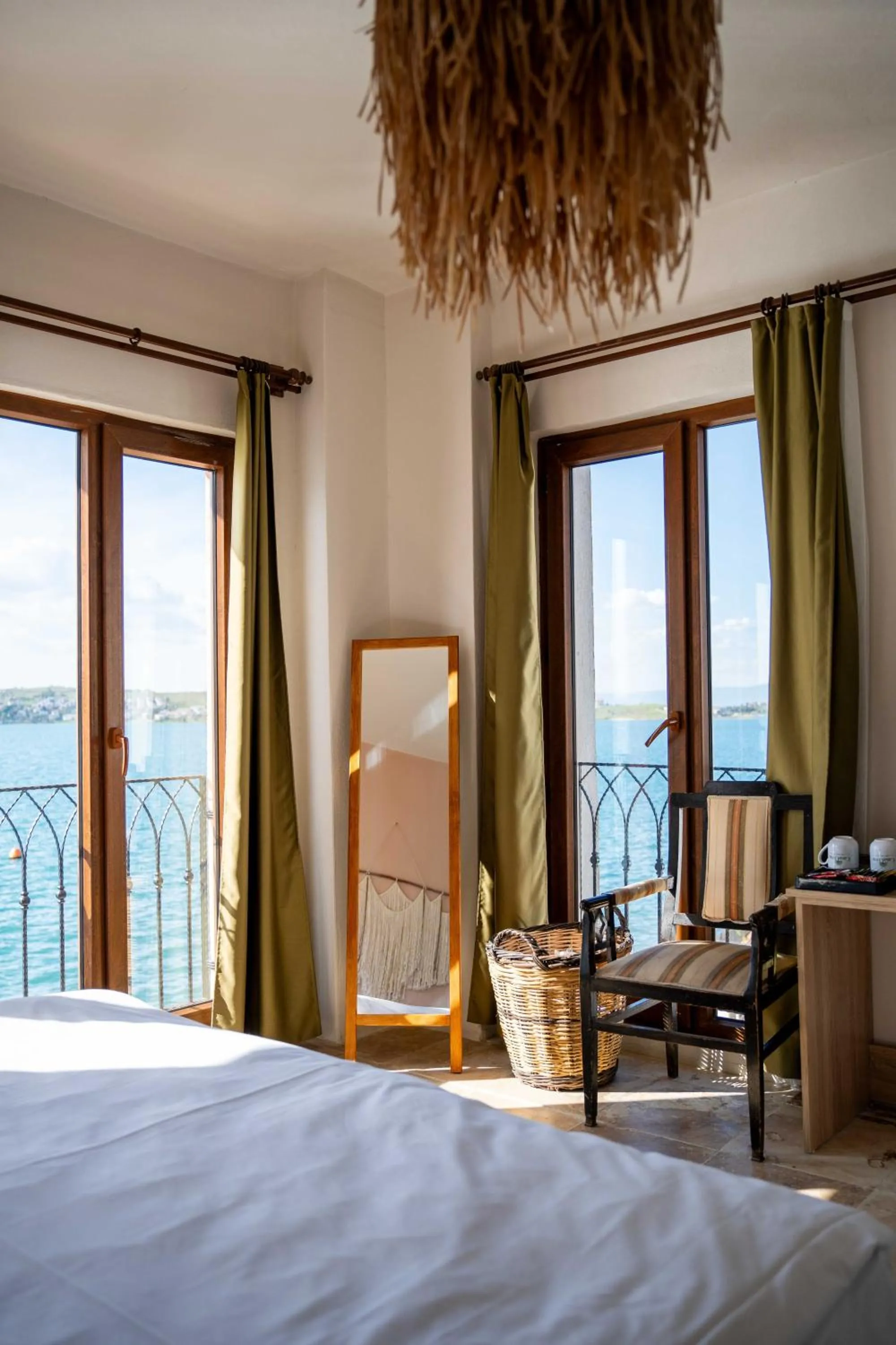 Bed in CasaLyma Ayvalık