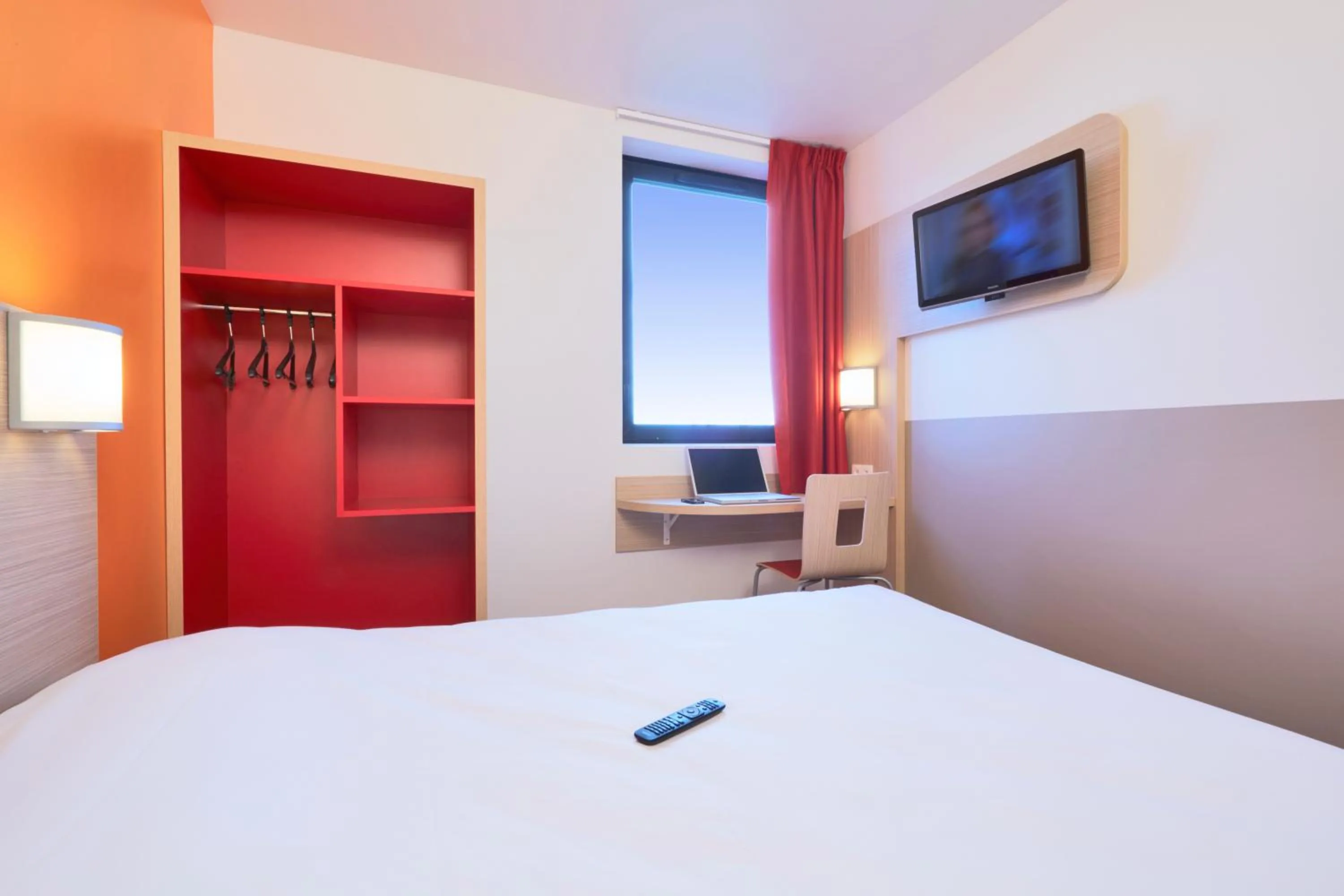 Bed in Premiere Classe Bordeaux Ouest - Mérignac Aéroport