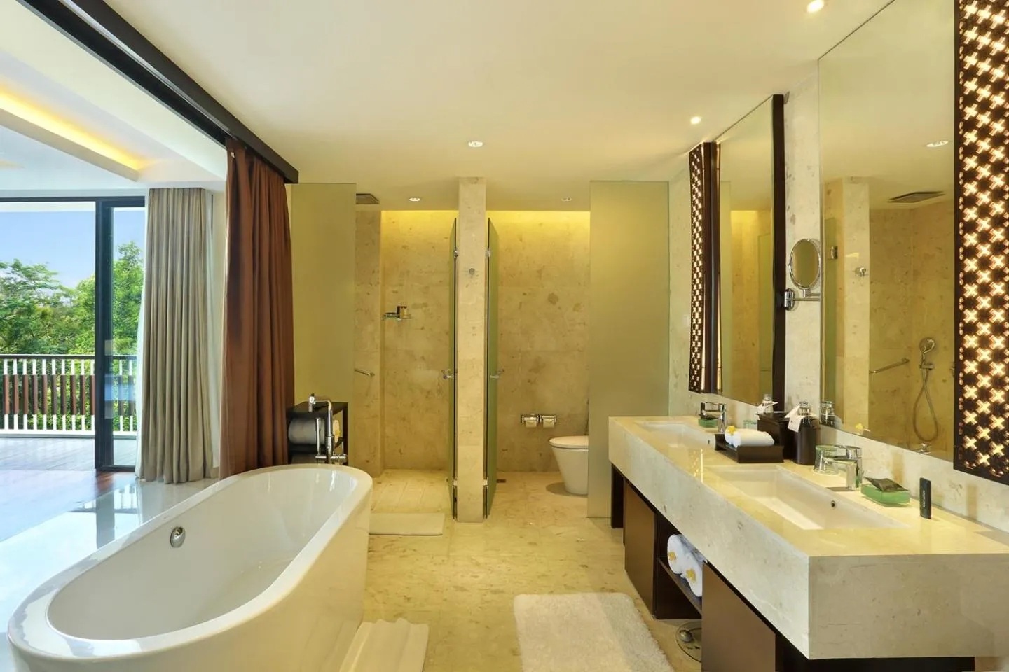 Bathroom in Bali Nusa Dua Hotel