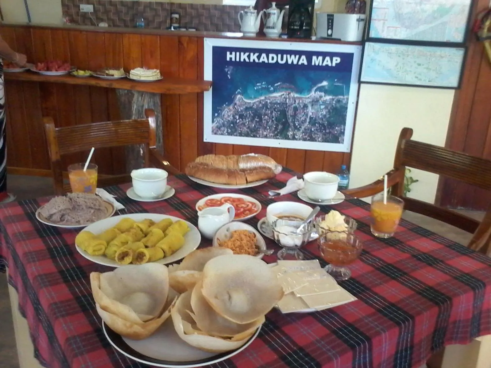 Breakfast in Hotel Finlanka