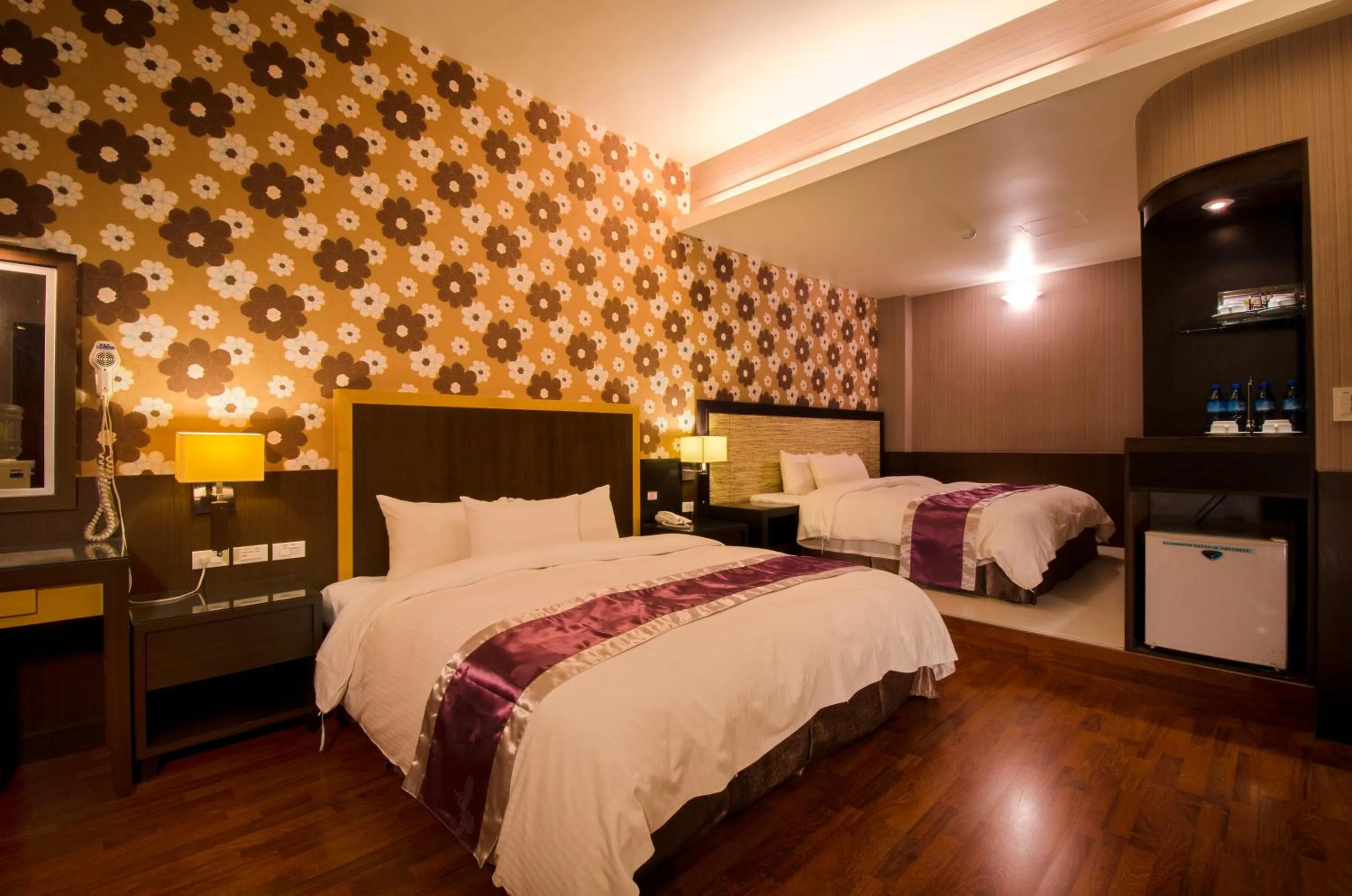 Bedroom, Bed in Wogo Hotel