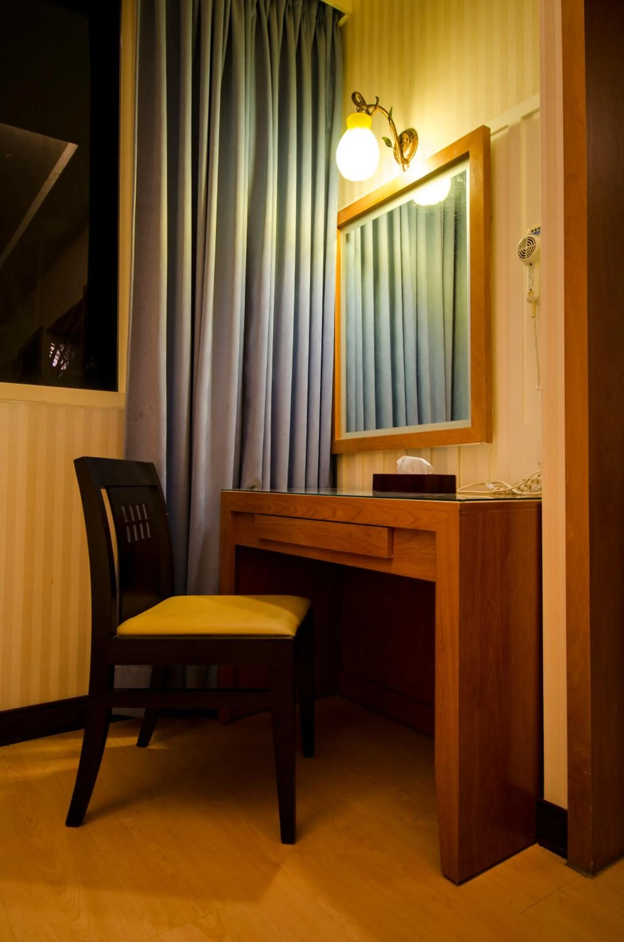 Bedroom in Wogo Hotel