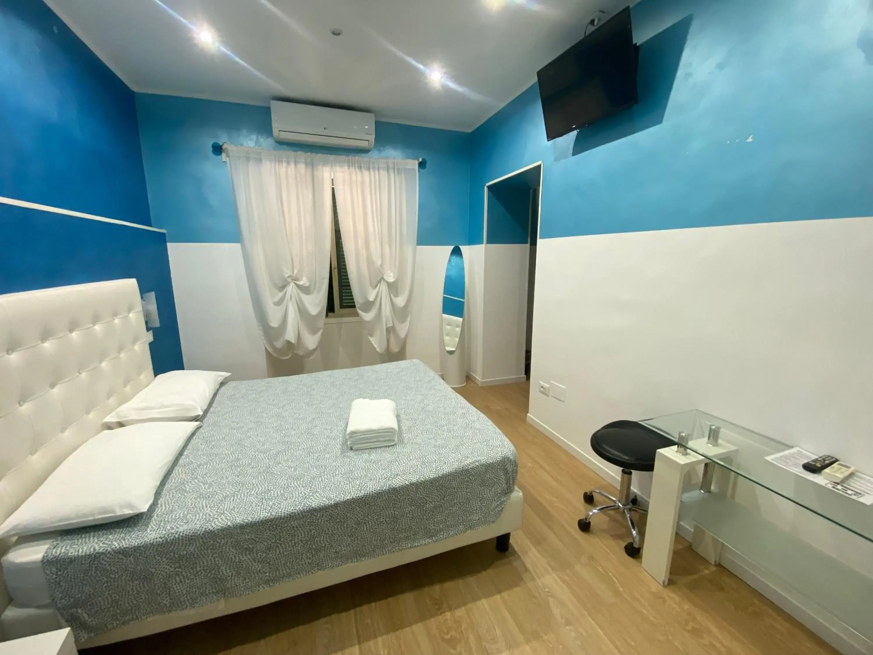 Double or Twin Room in Londrino Sanremo Double or Twin Room in Londrino Sanremo