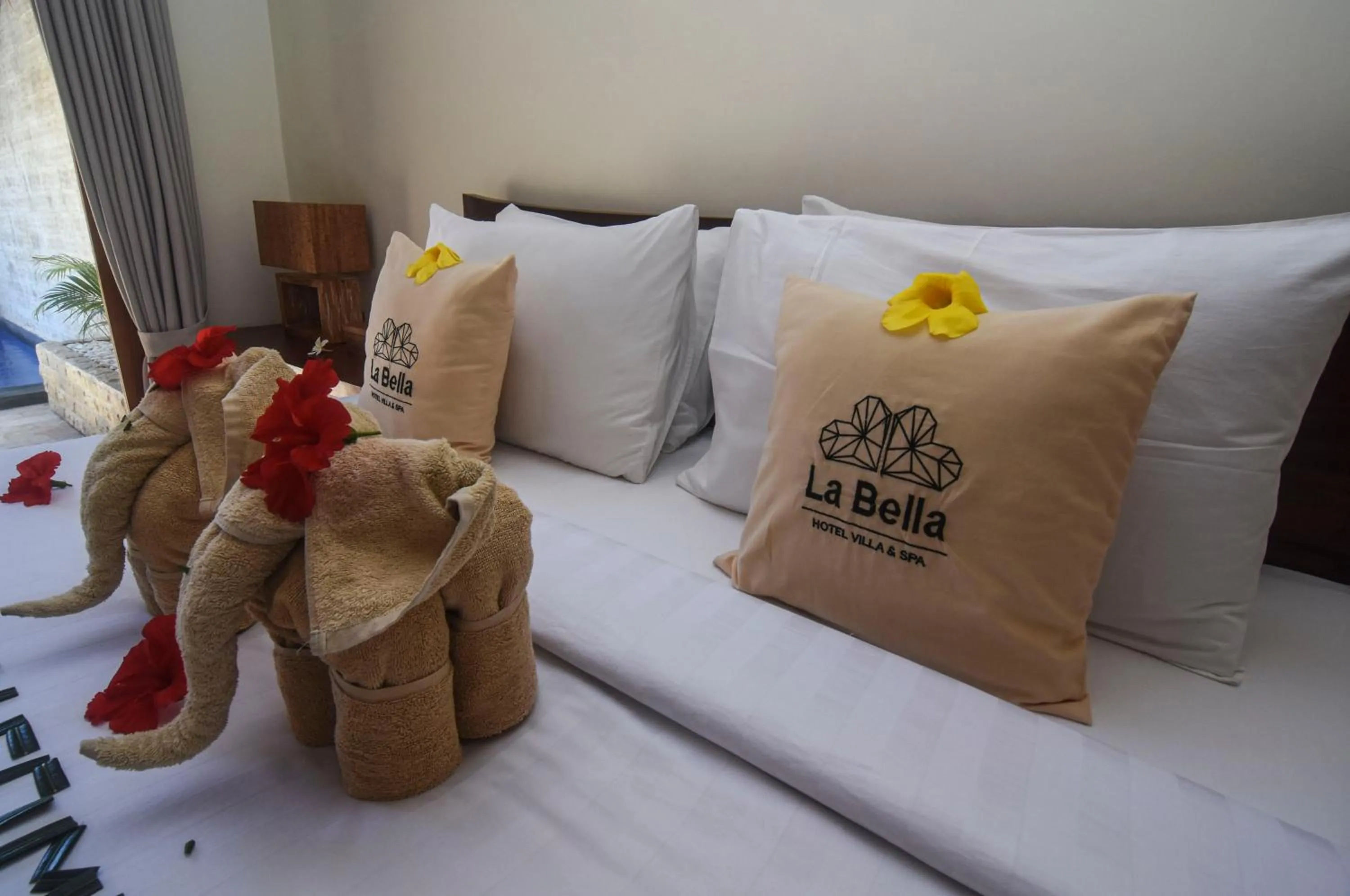 Bed in La Bella - Hotel Villa & Spa