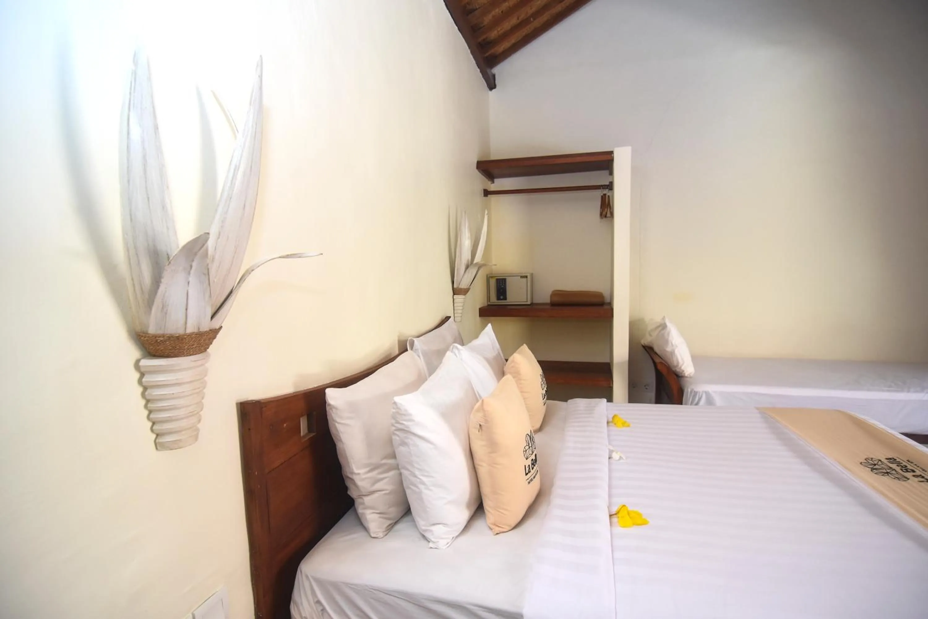 Bed in La Bella - Hotel Villa & Spa