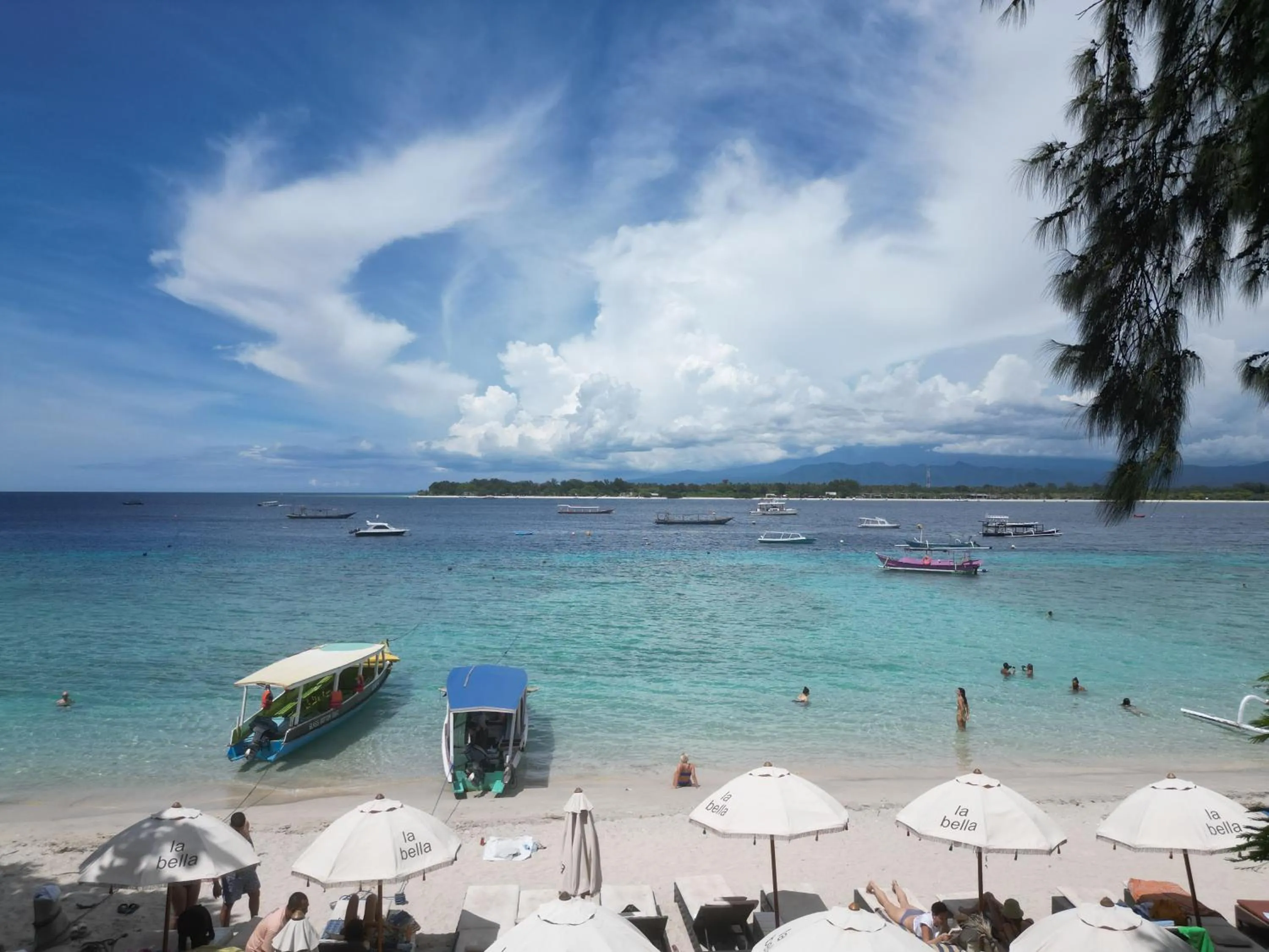 Beach in La Bella - Hotel Villa & Spa