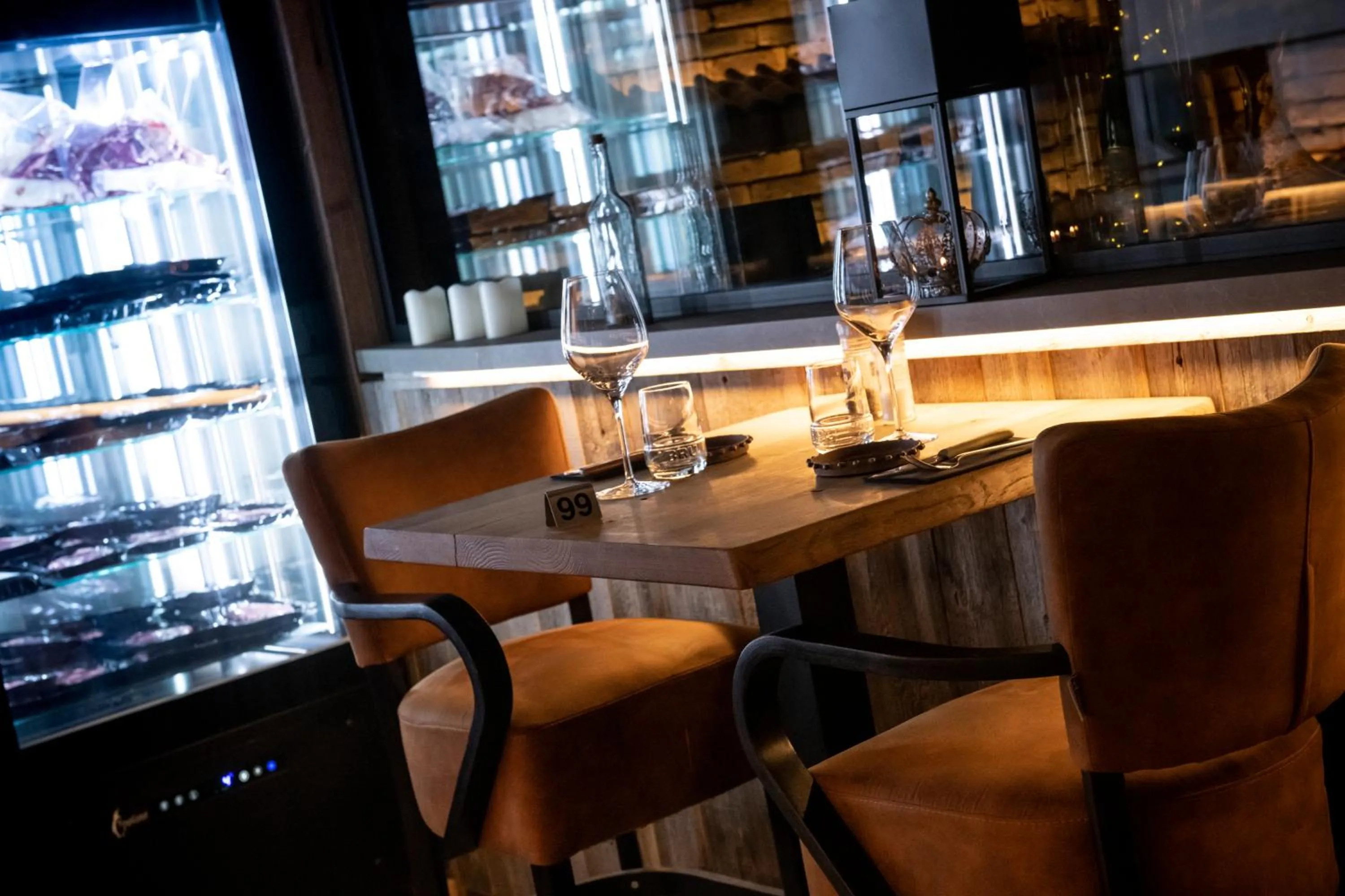 Restaurant/places to eat in Hôtel de la Tour