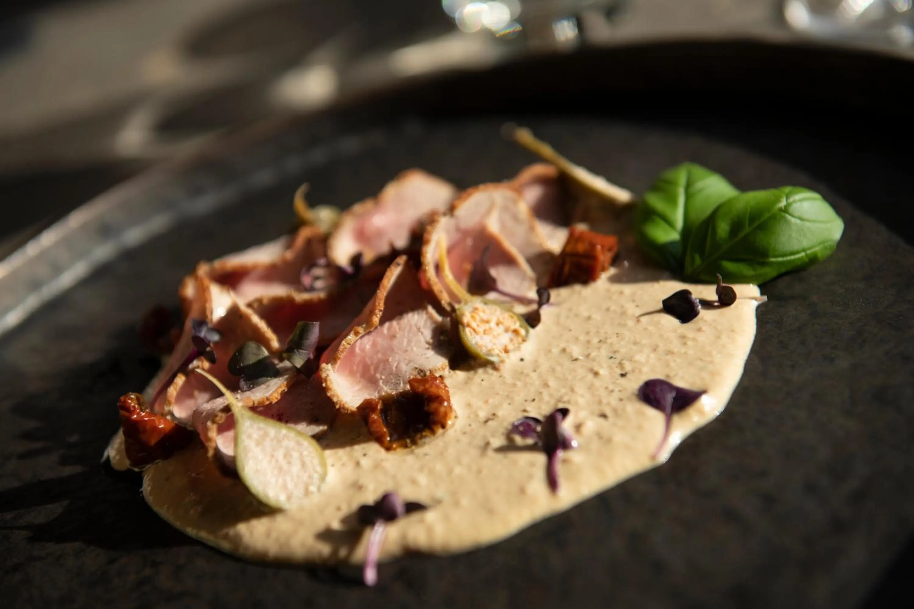 Restaurant/places to eat in Hôtel de la Tour