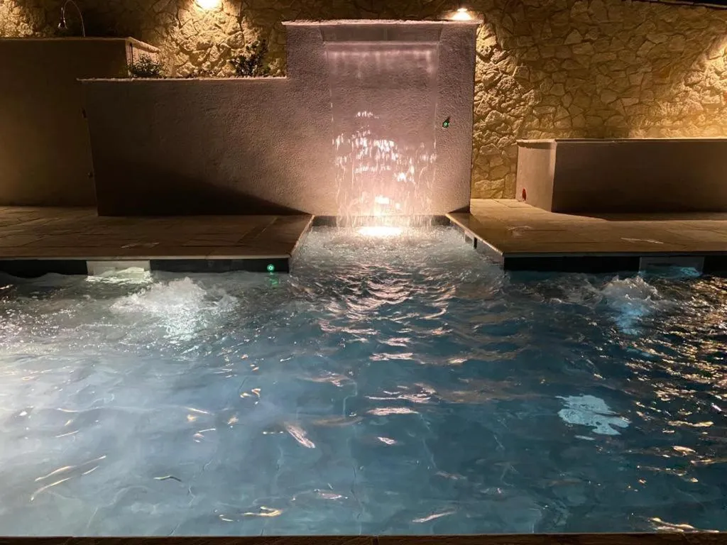 Swimming pool in Il Castello Di Perchia