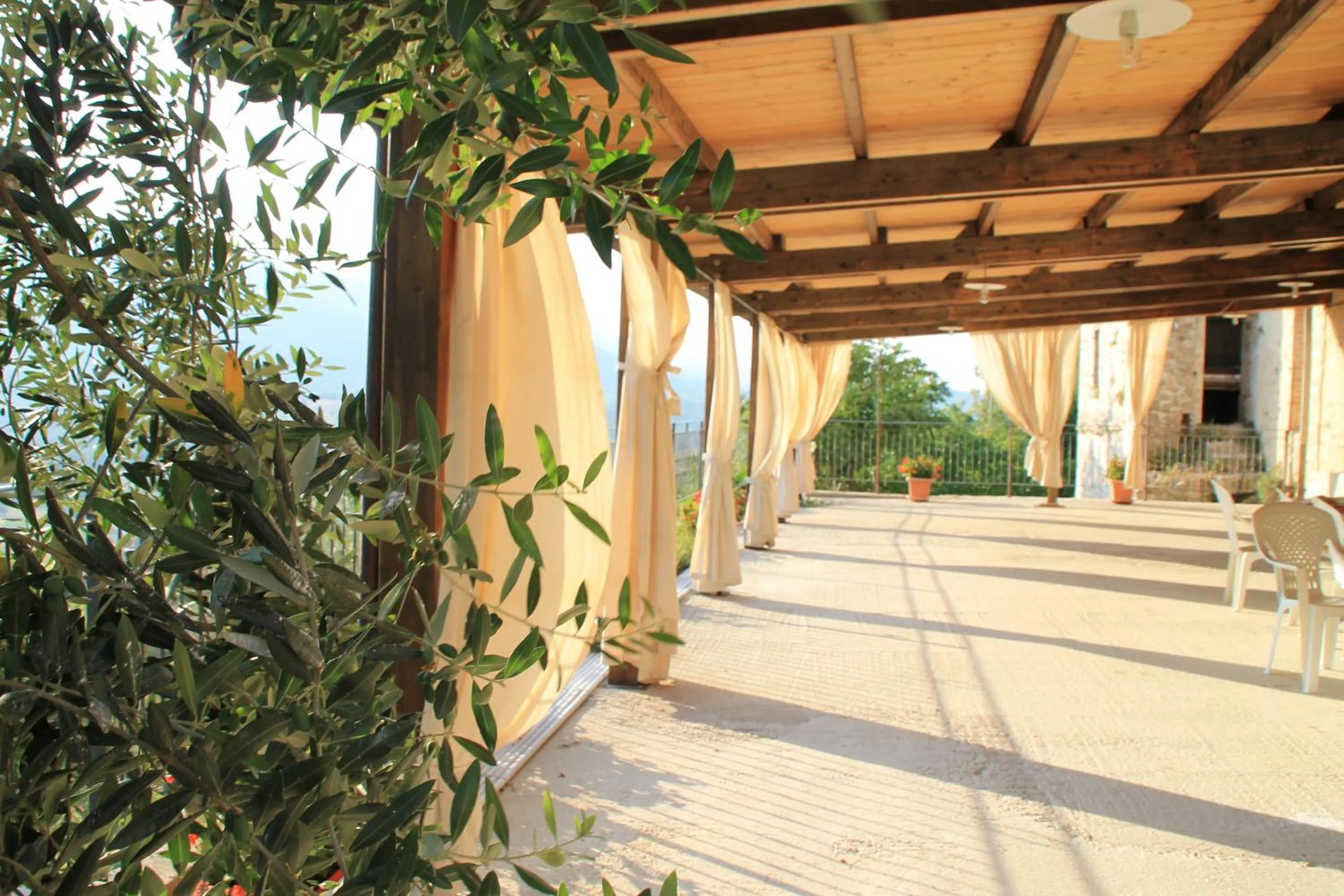 Patio in Il Castello Di Perchia