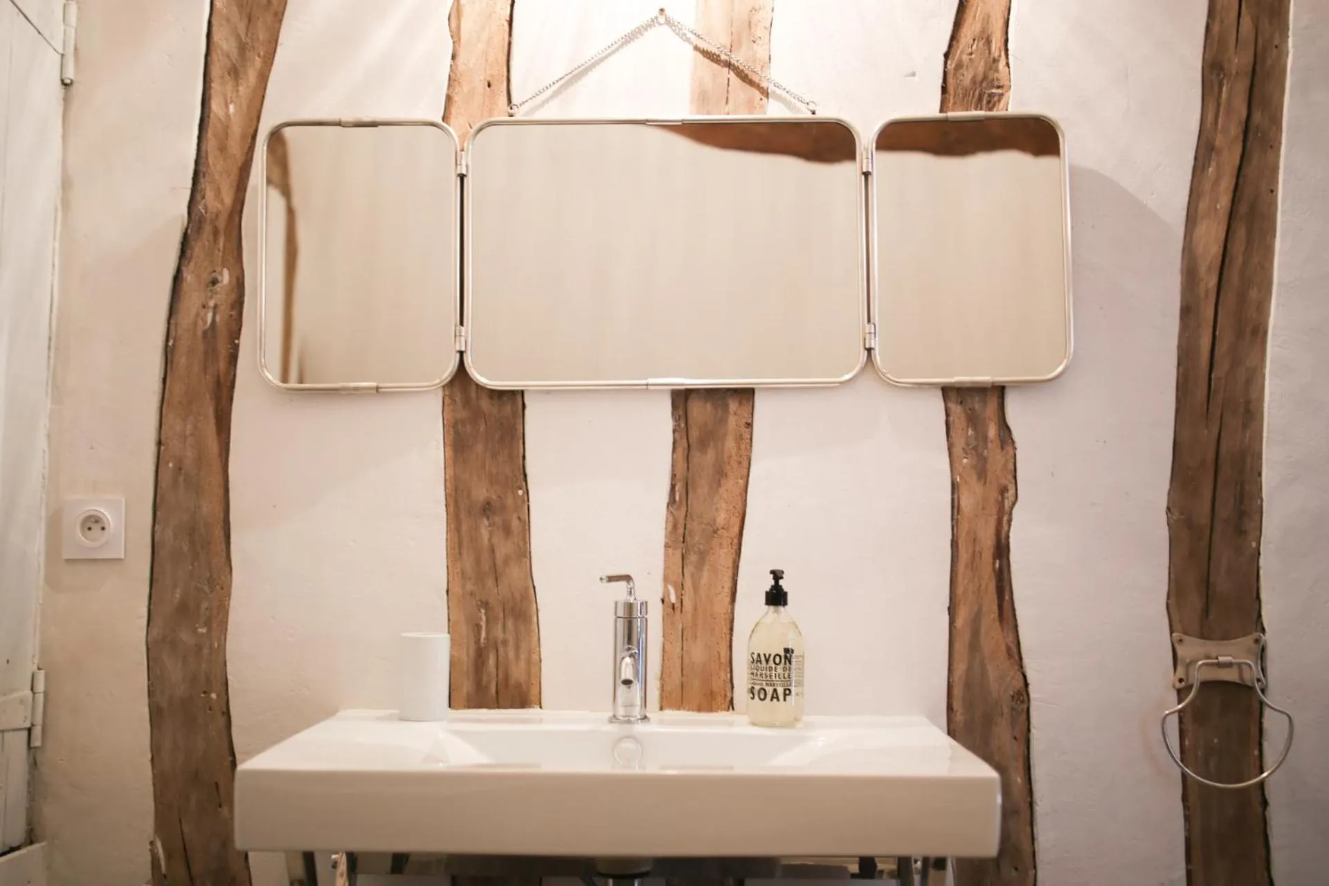 Bathroom in La Dime de Giverny - Chambres d'hôtes