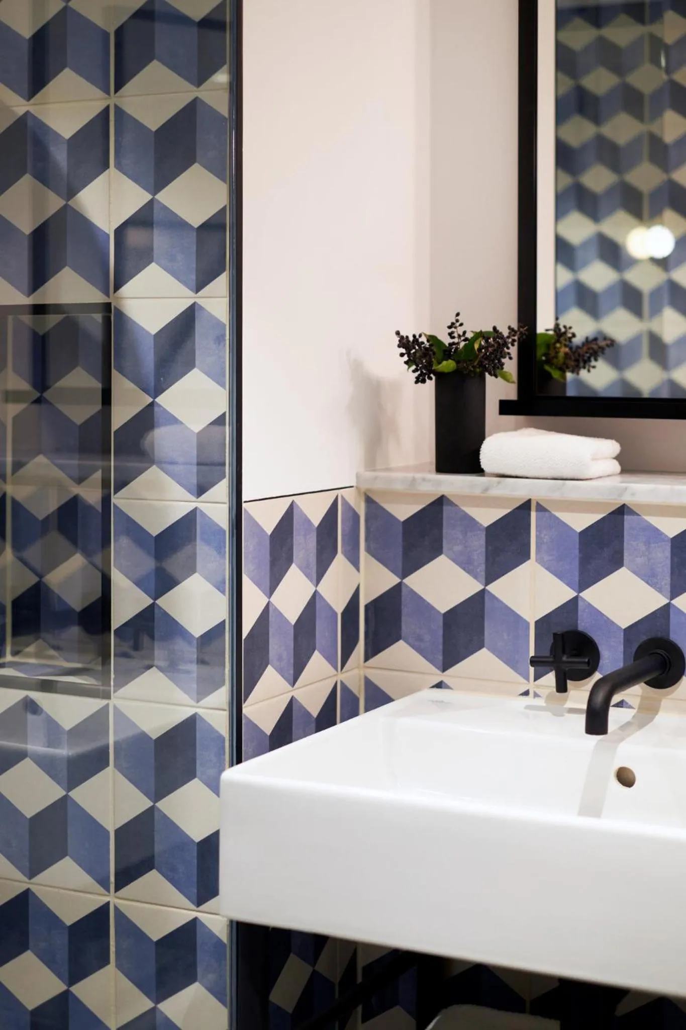 Bathroom in Kimpton De Witt Amsterdam by IHG