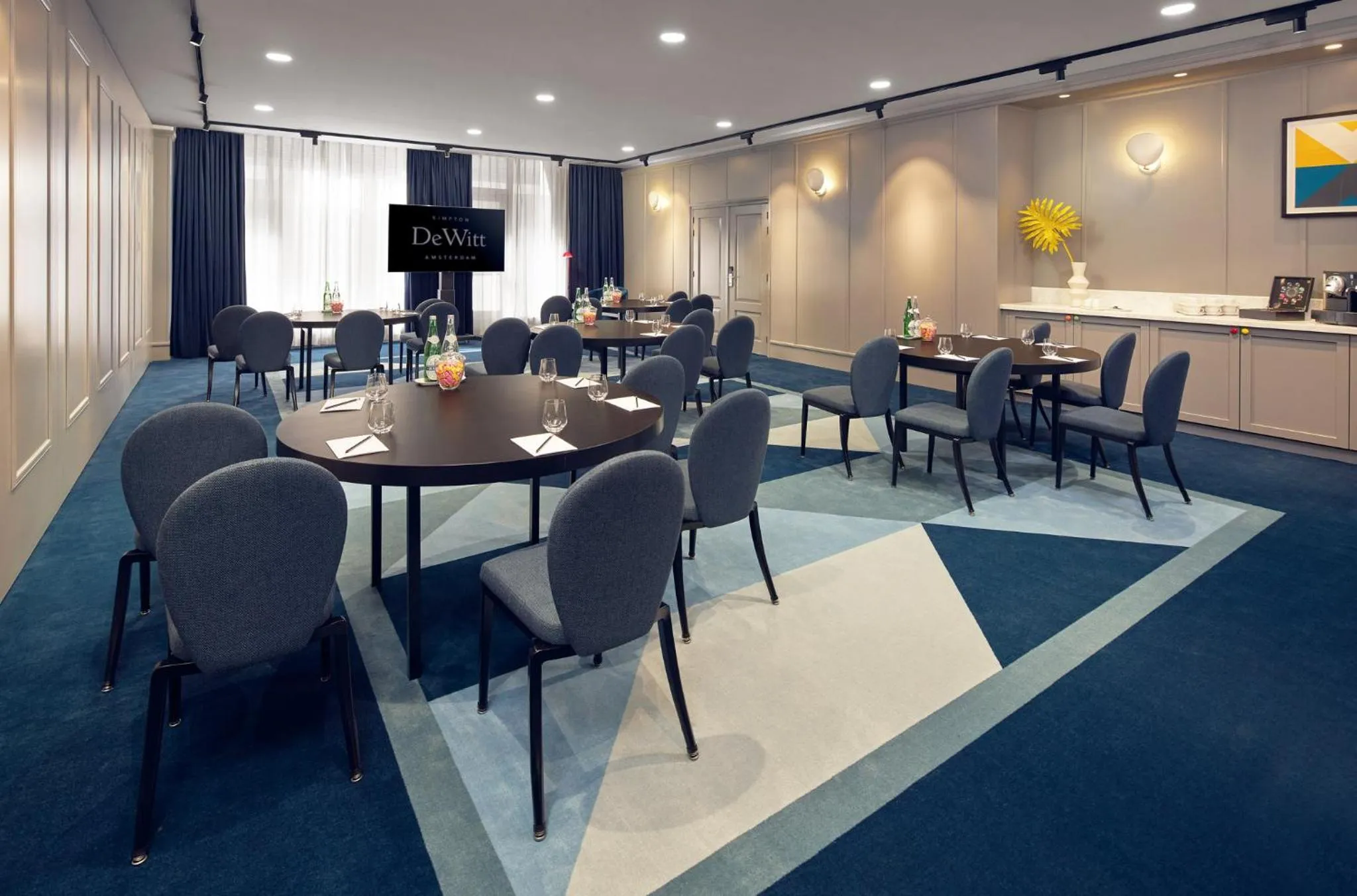 Meeting/conference room in Kimpton De Witt Amsterdam by IHG