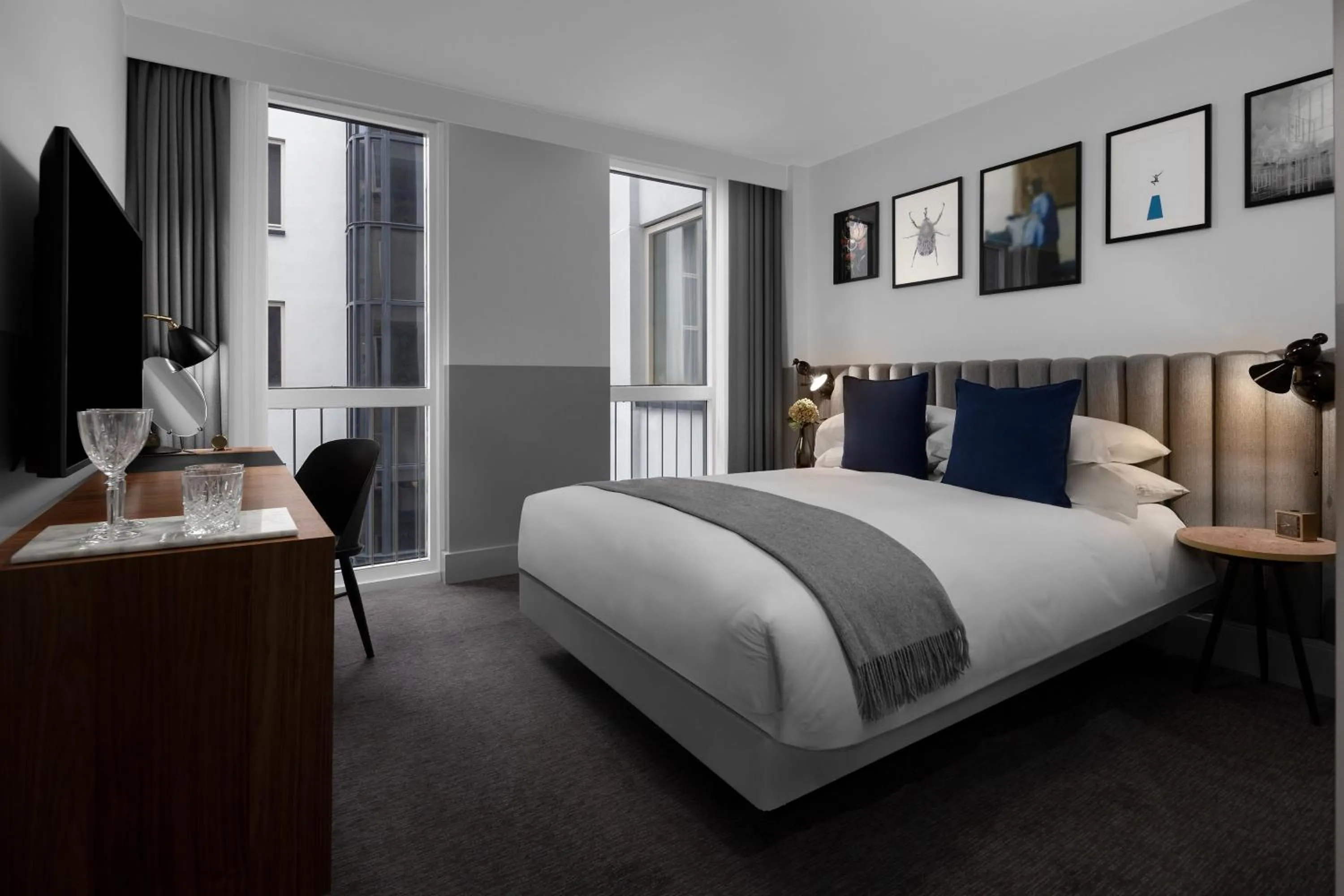 Photo of the whole room, Bed in Kimpton De Witt Amsterdam by IHG