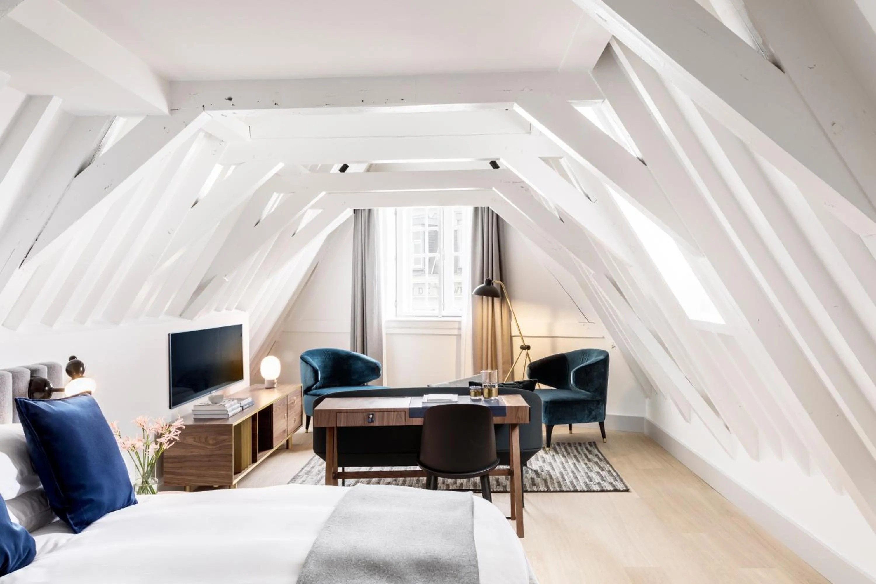 Living room, Bed in Kimpton De Witt Amsterdam by IHG