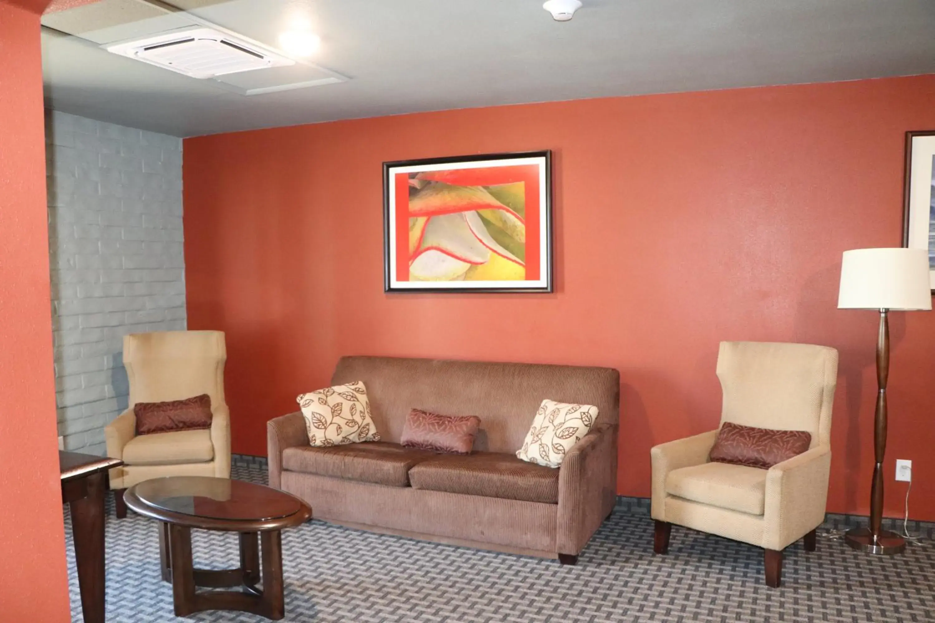 Suite in Historic Cow Palace Inn Suite in Historic Cow Palace Inn