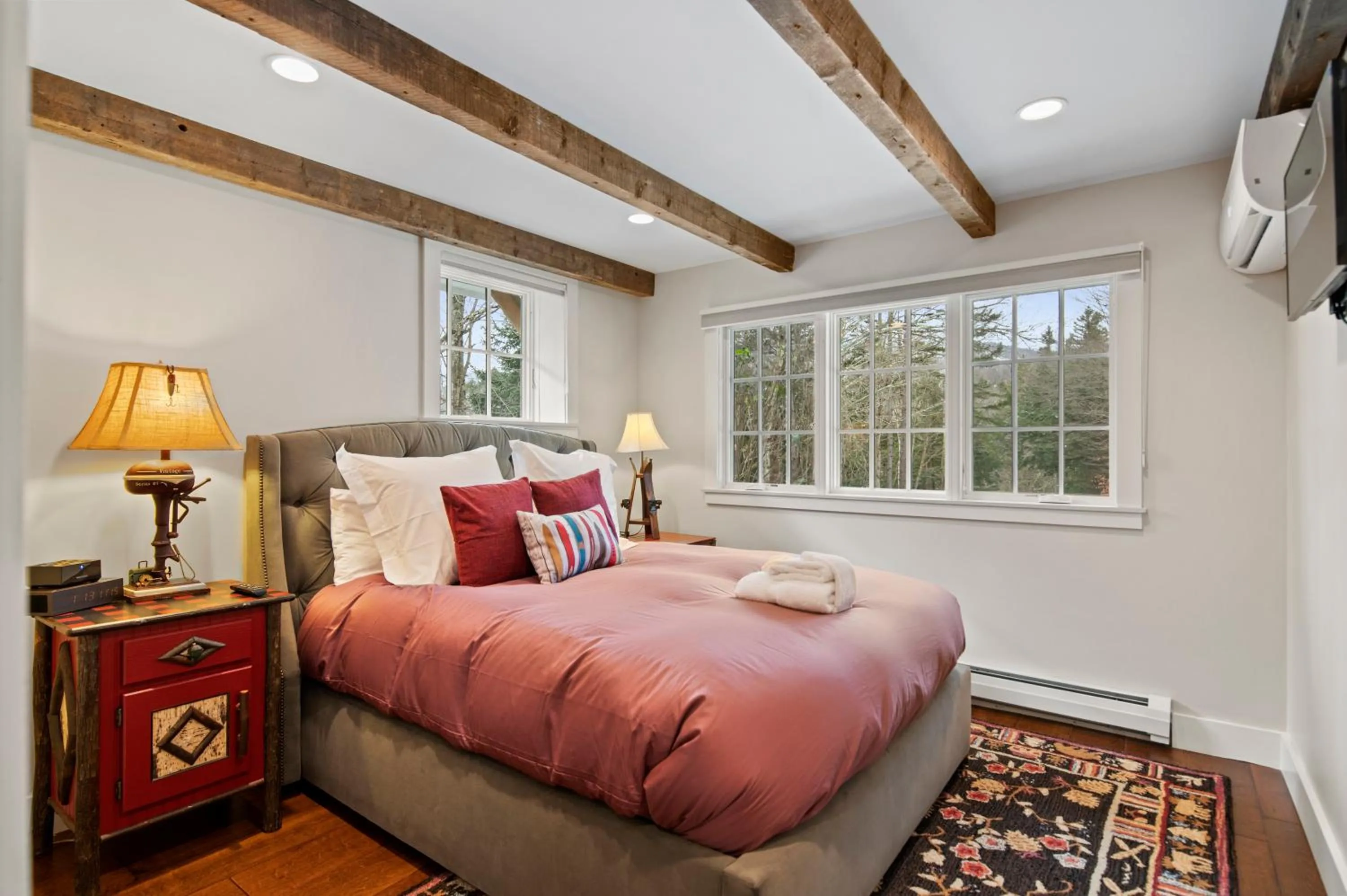 Bed in Brook Bound Inn