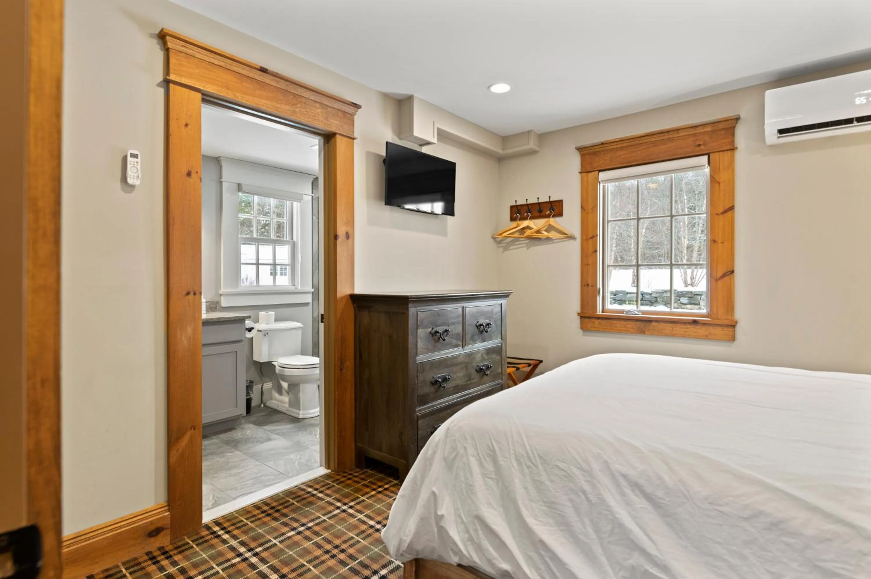 Bed in Brook Bound Inn