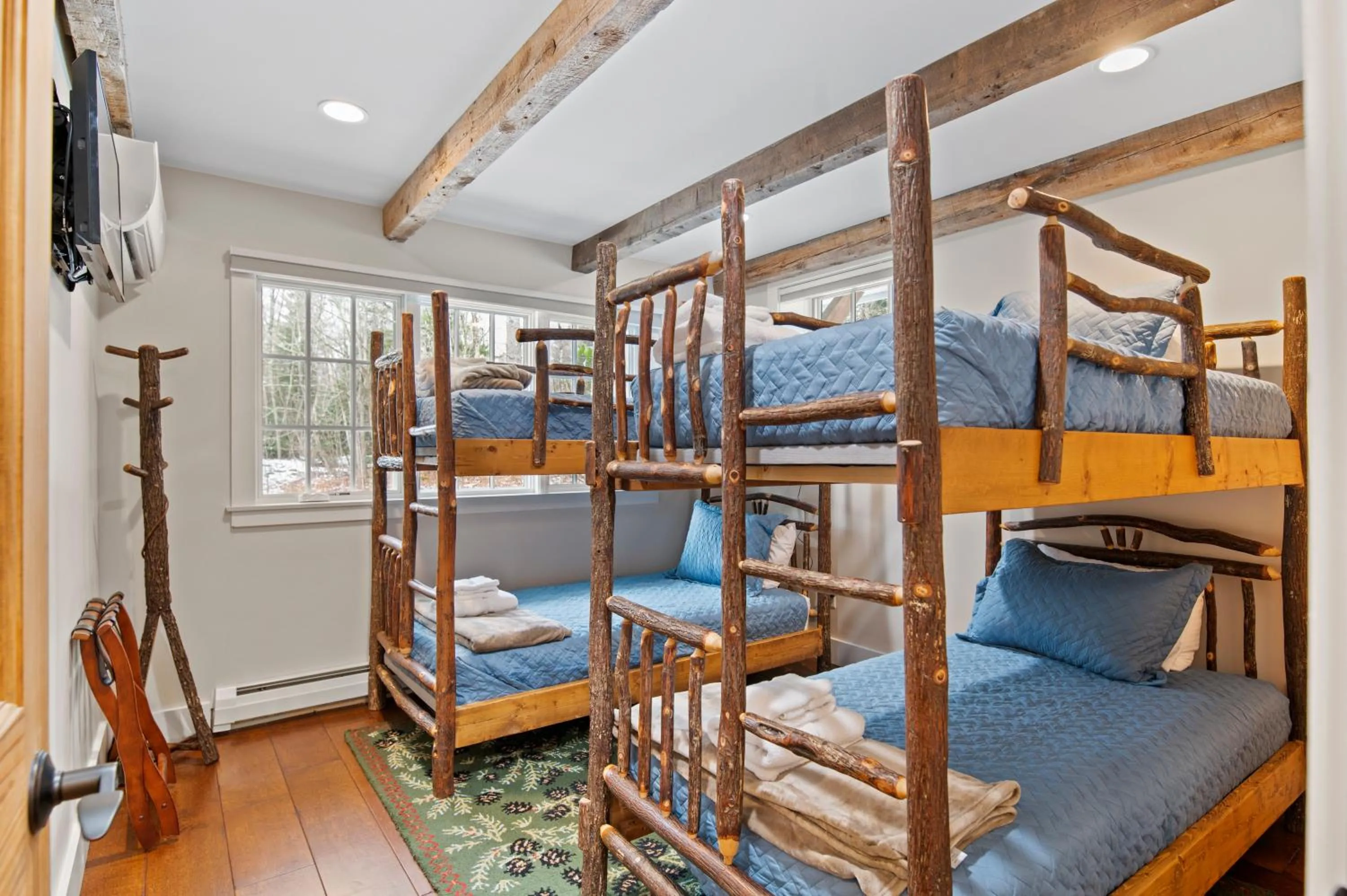 Bed in Brook Bound Inn