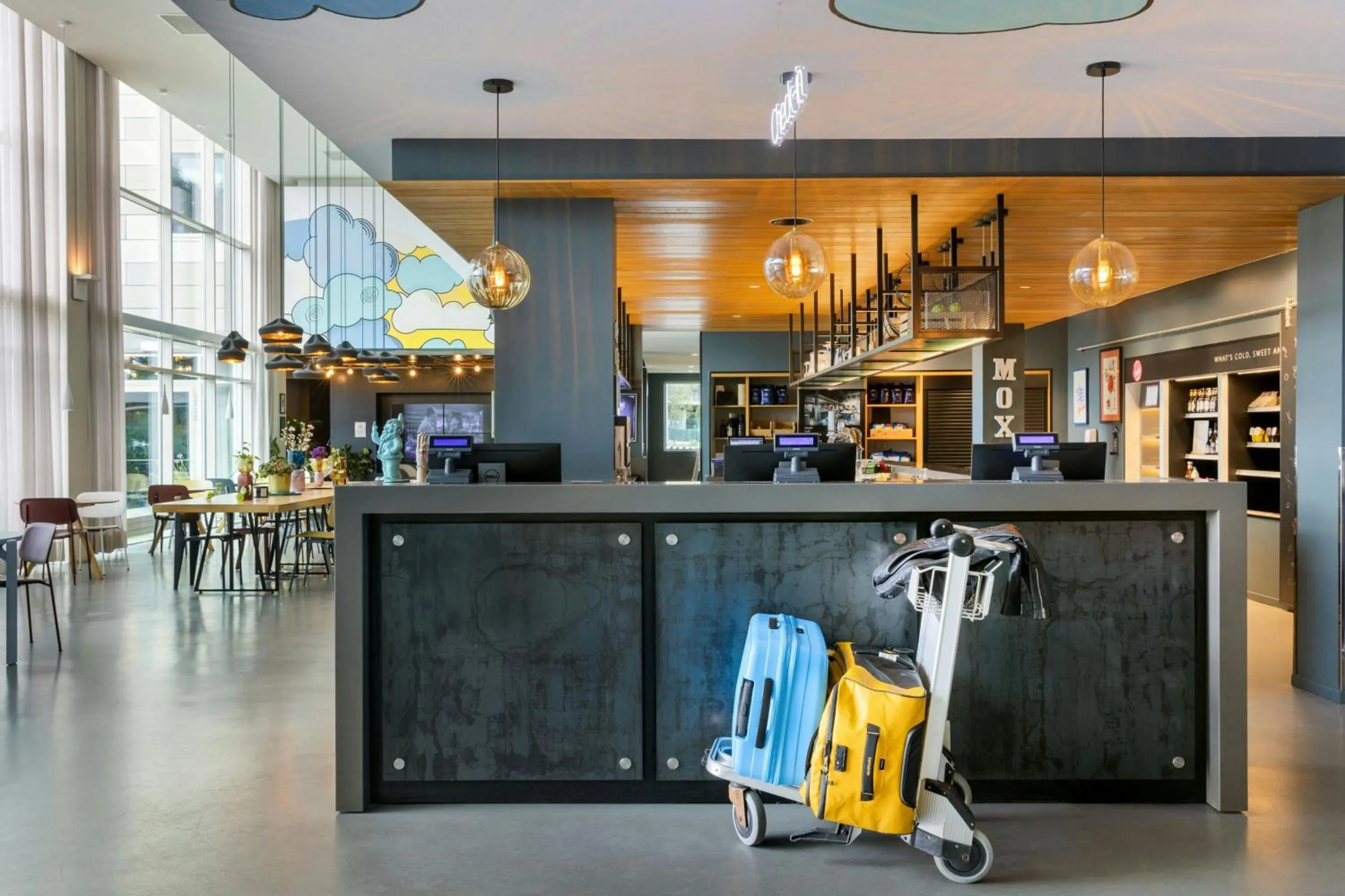 Lobby or reception in Moxy Milan Malpensa Airport