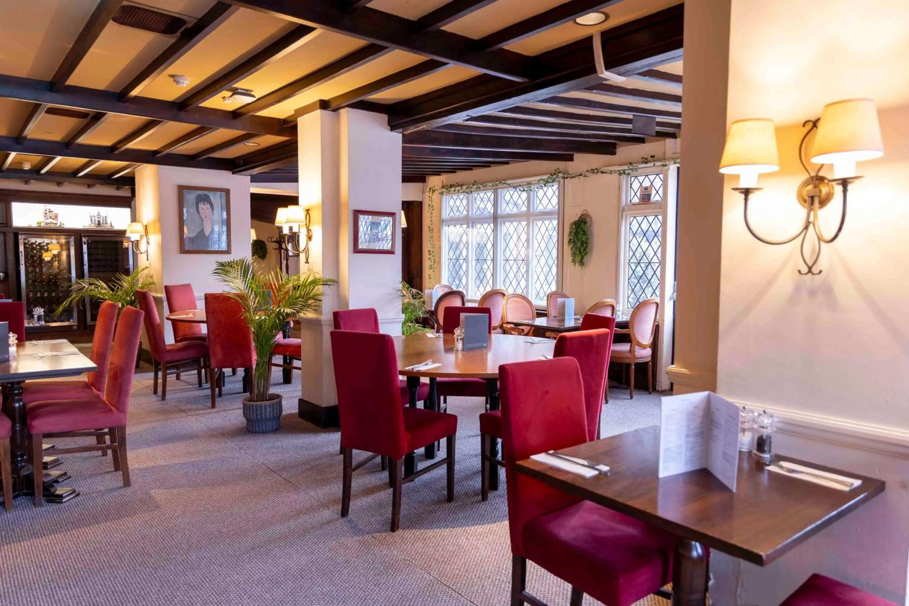 Roebuck by Greene King Inns