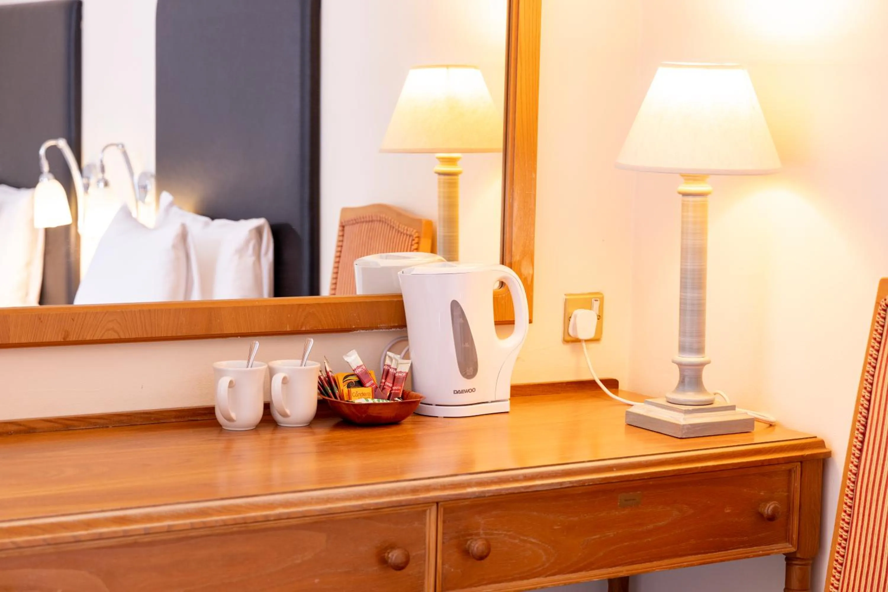 Roebuck by Greene King Inns