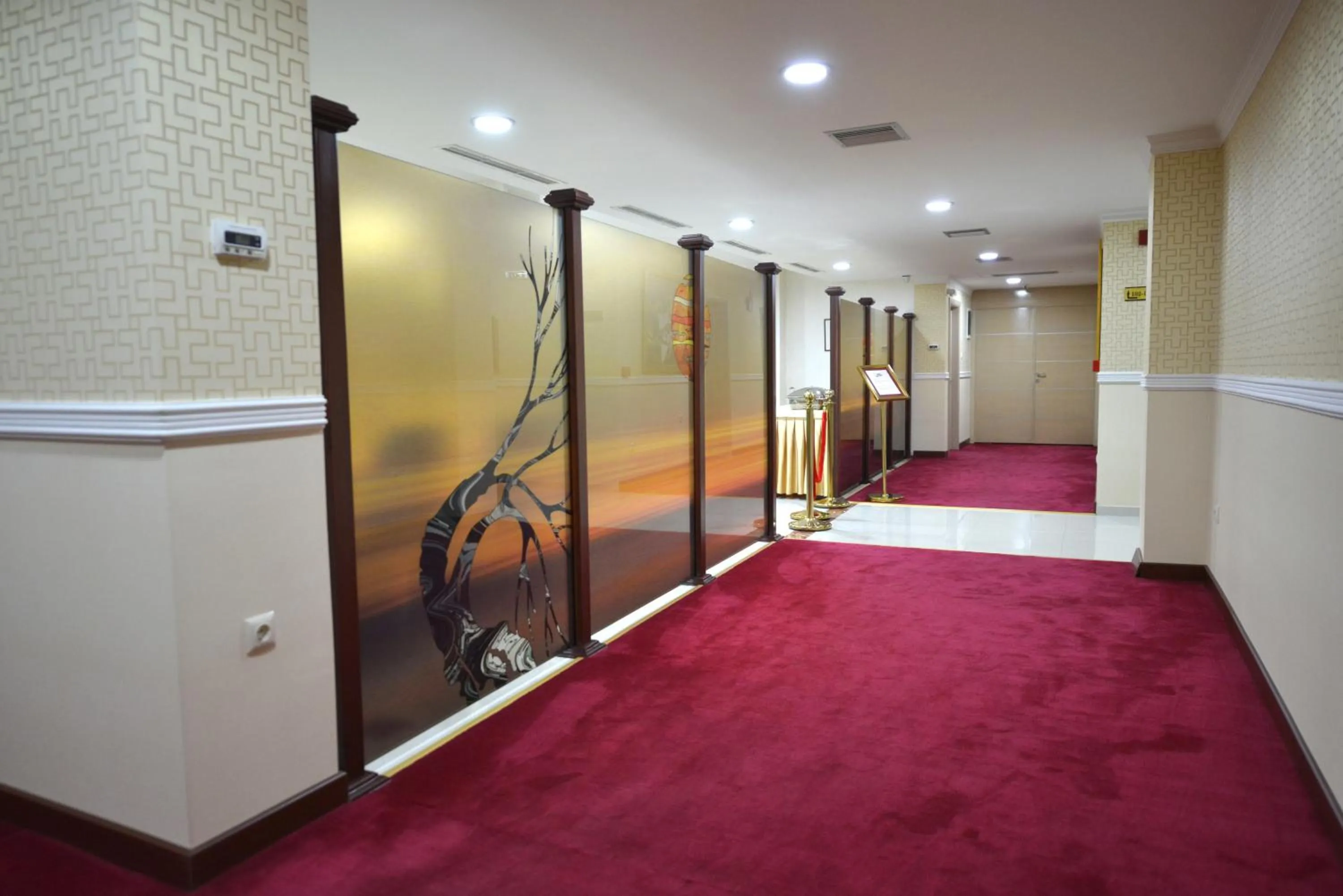 Decorative detail in Hotel Gold