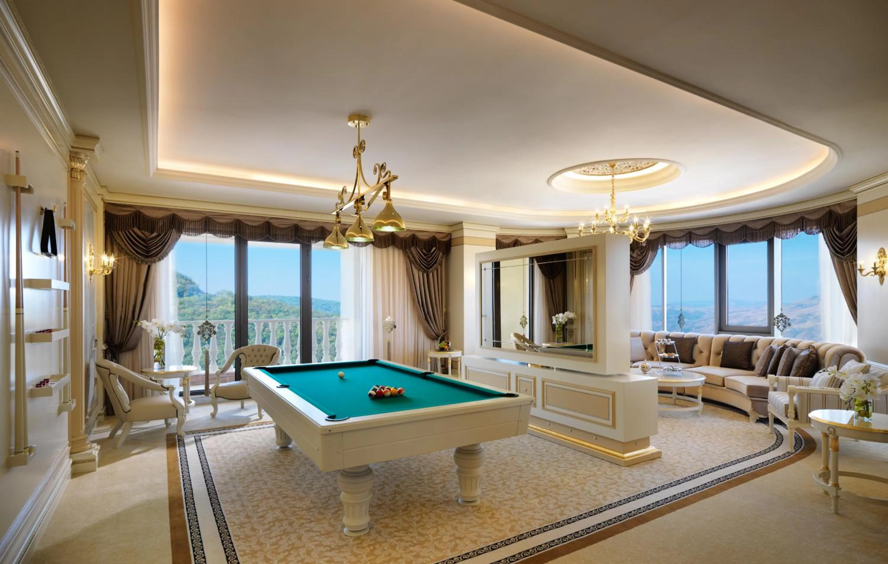 Seating area in Shamakhi Palace Sharadil