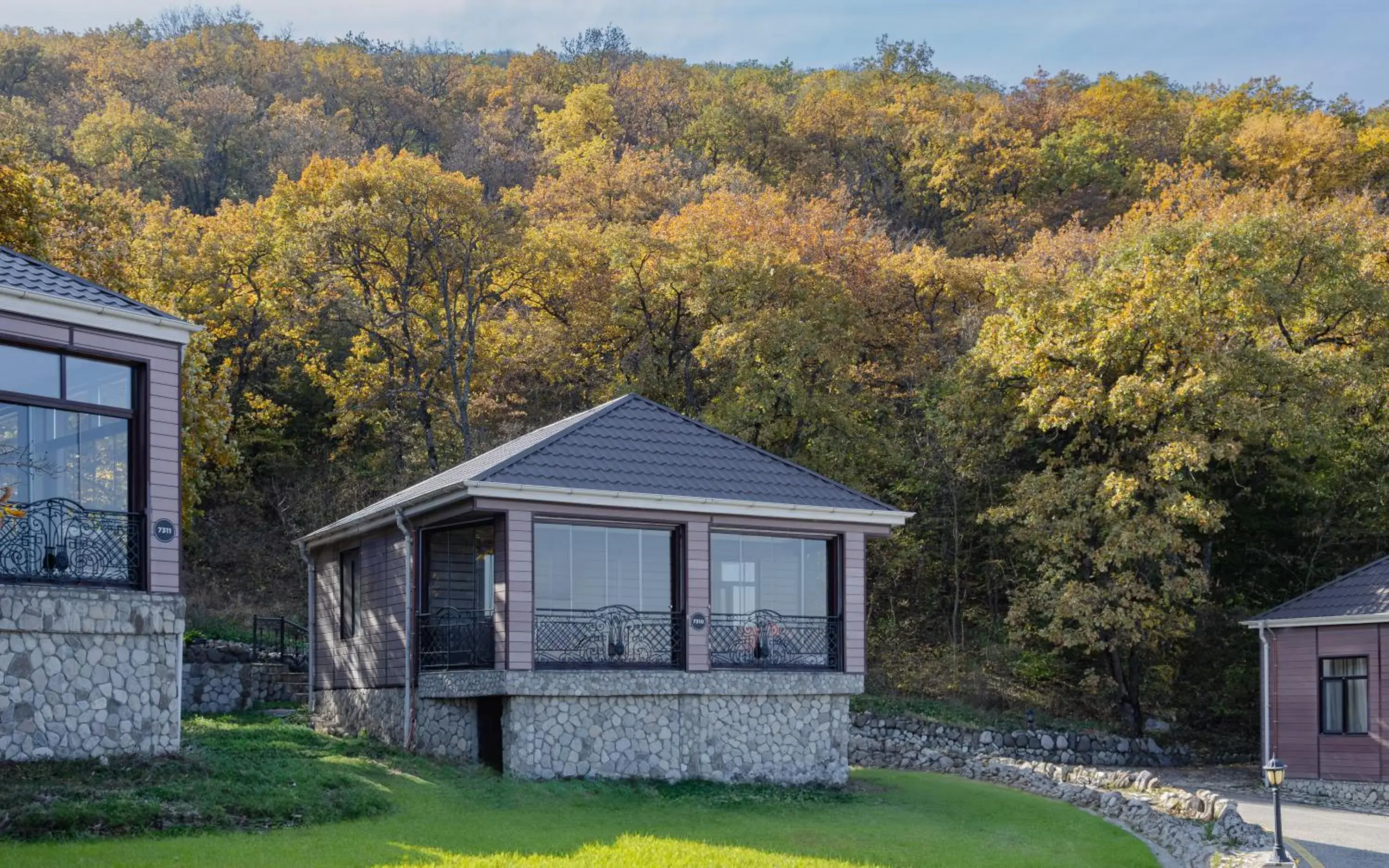 Cottage with One Bedroom and Mountain View in Shamakhi Palace Sharadil Cottage with One Bedroom and Mountain View in Shamakhi Palace Sharadil