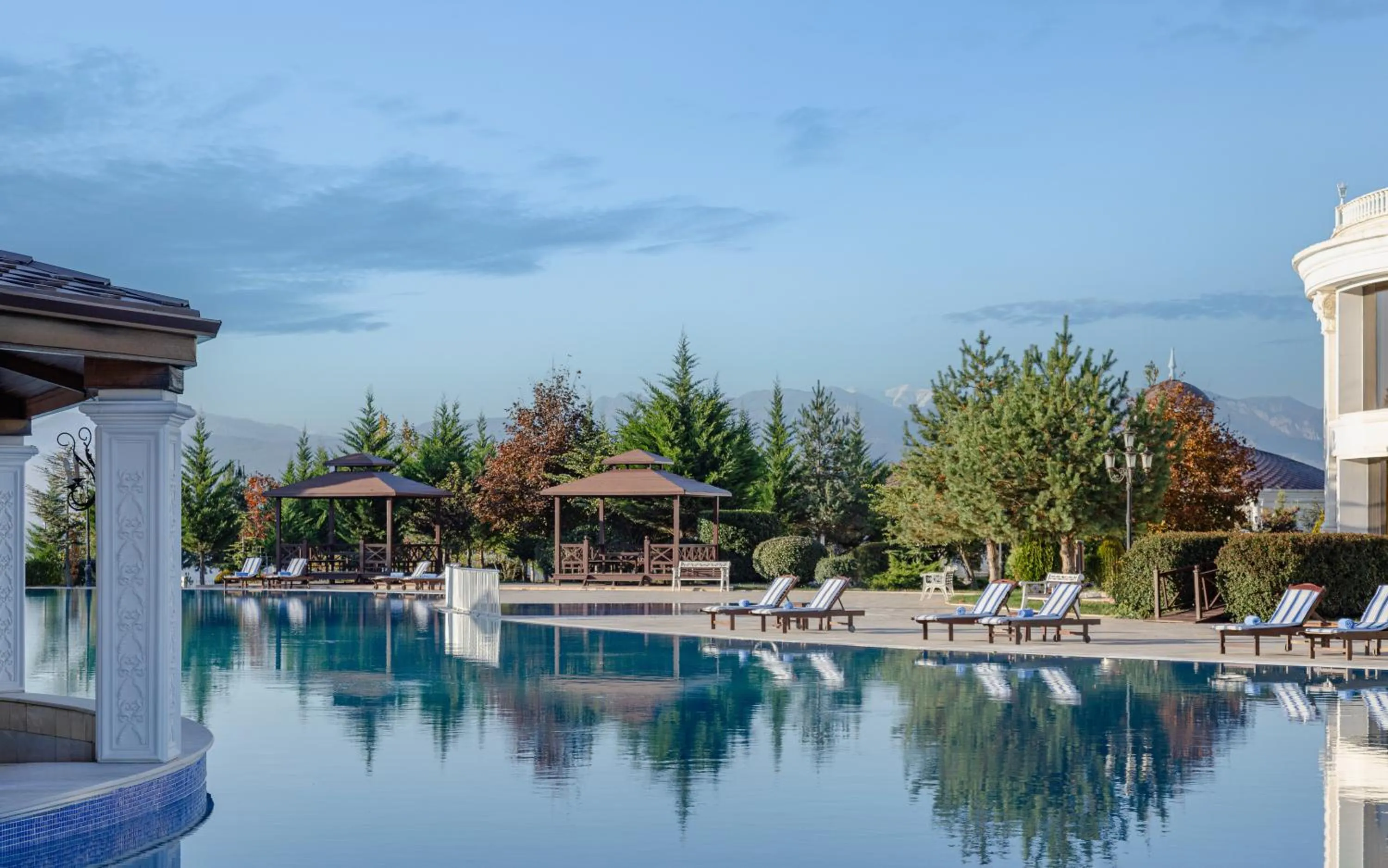 Swimming pool in Shamakhi Palace Sharadil