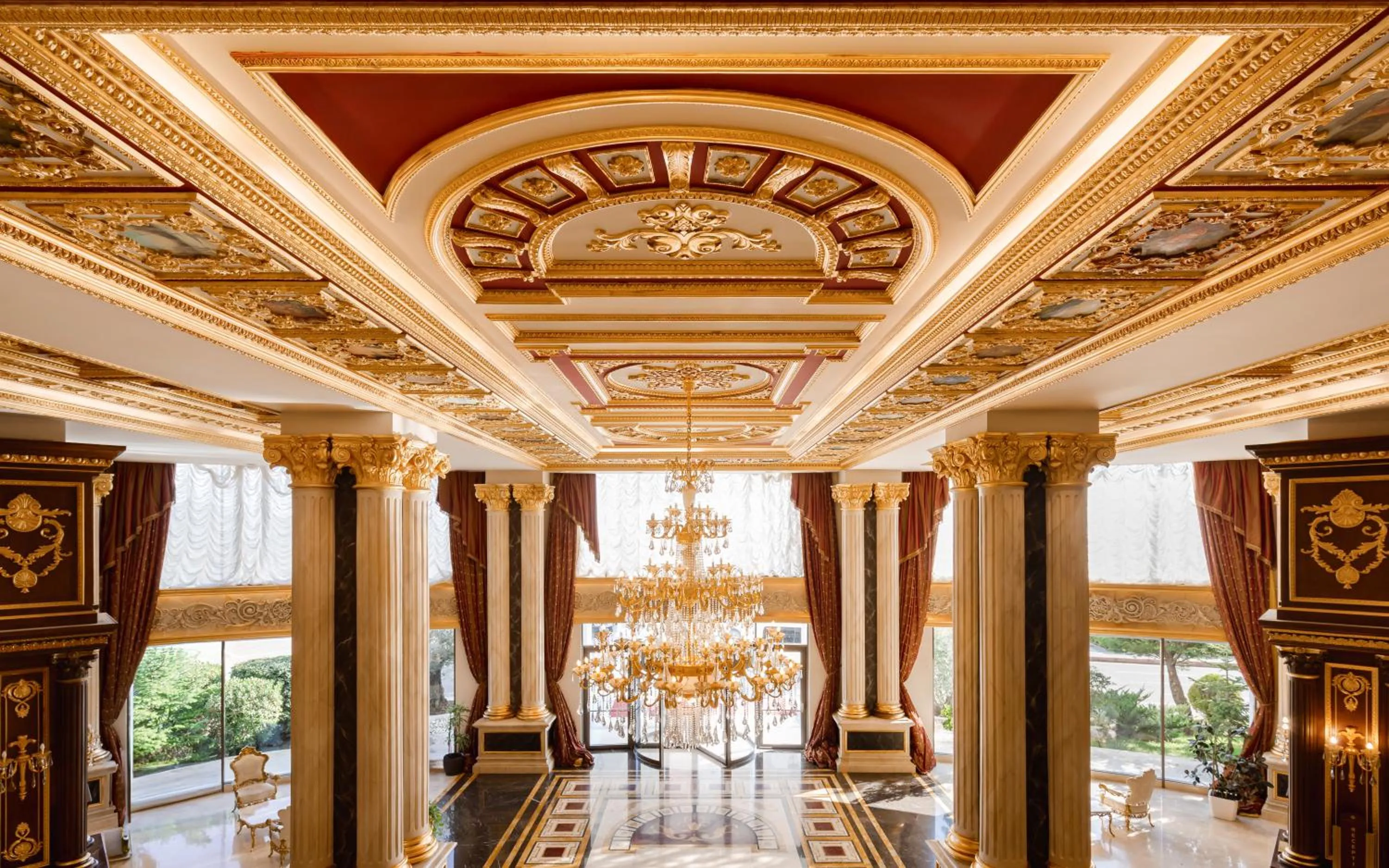 Lobby or reception in Shamakhi Palace Sharadil