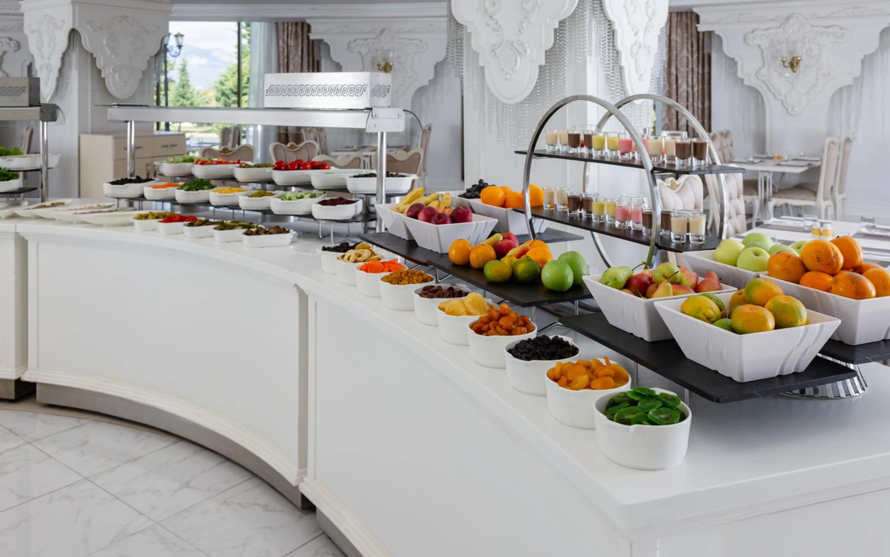 Restaurant/places to eat in Shamakhi Palace Sharadil