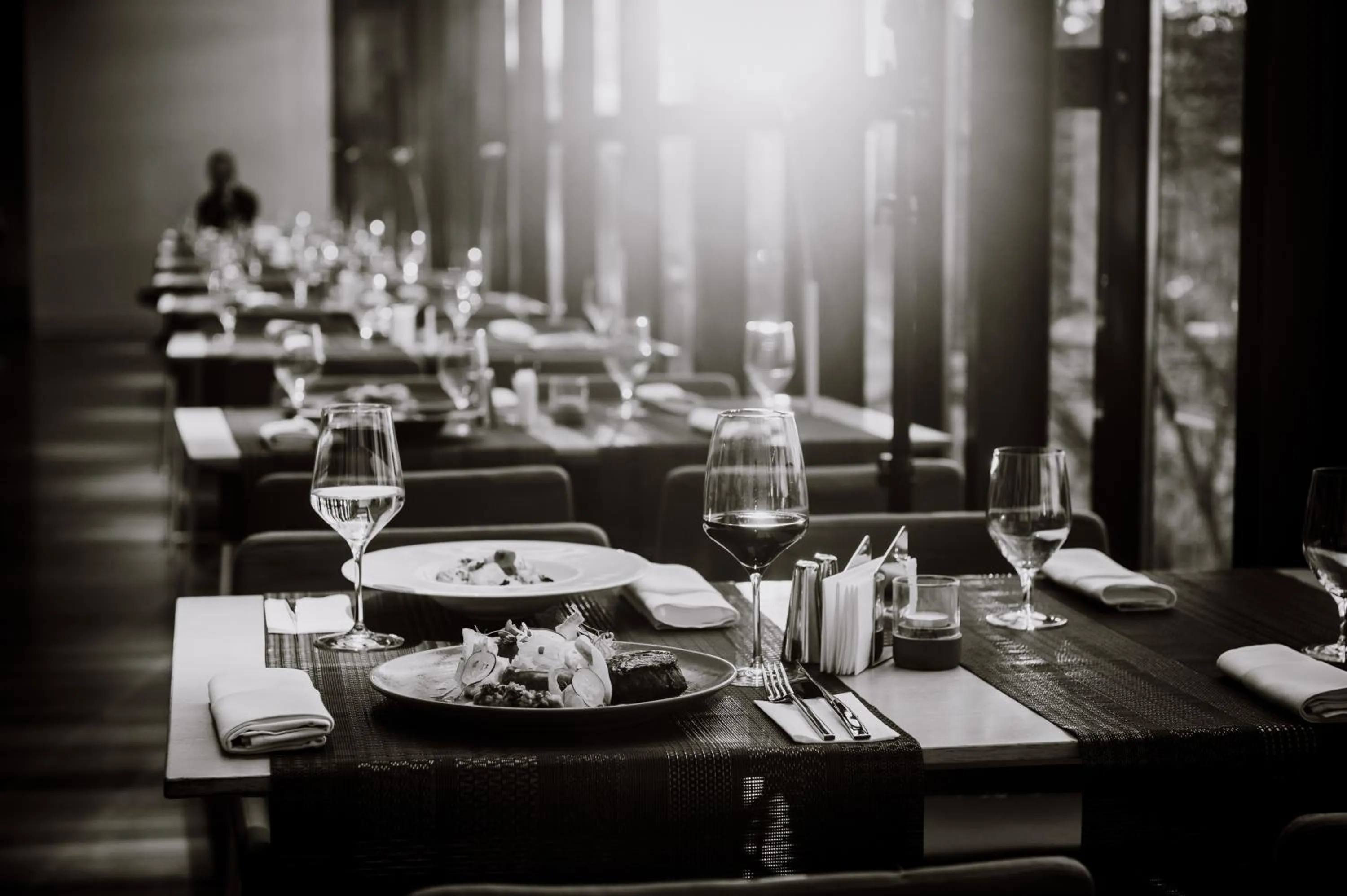 Restaurant/places to eat in Villa Csonka by Privo