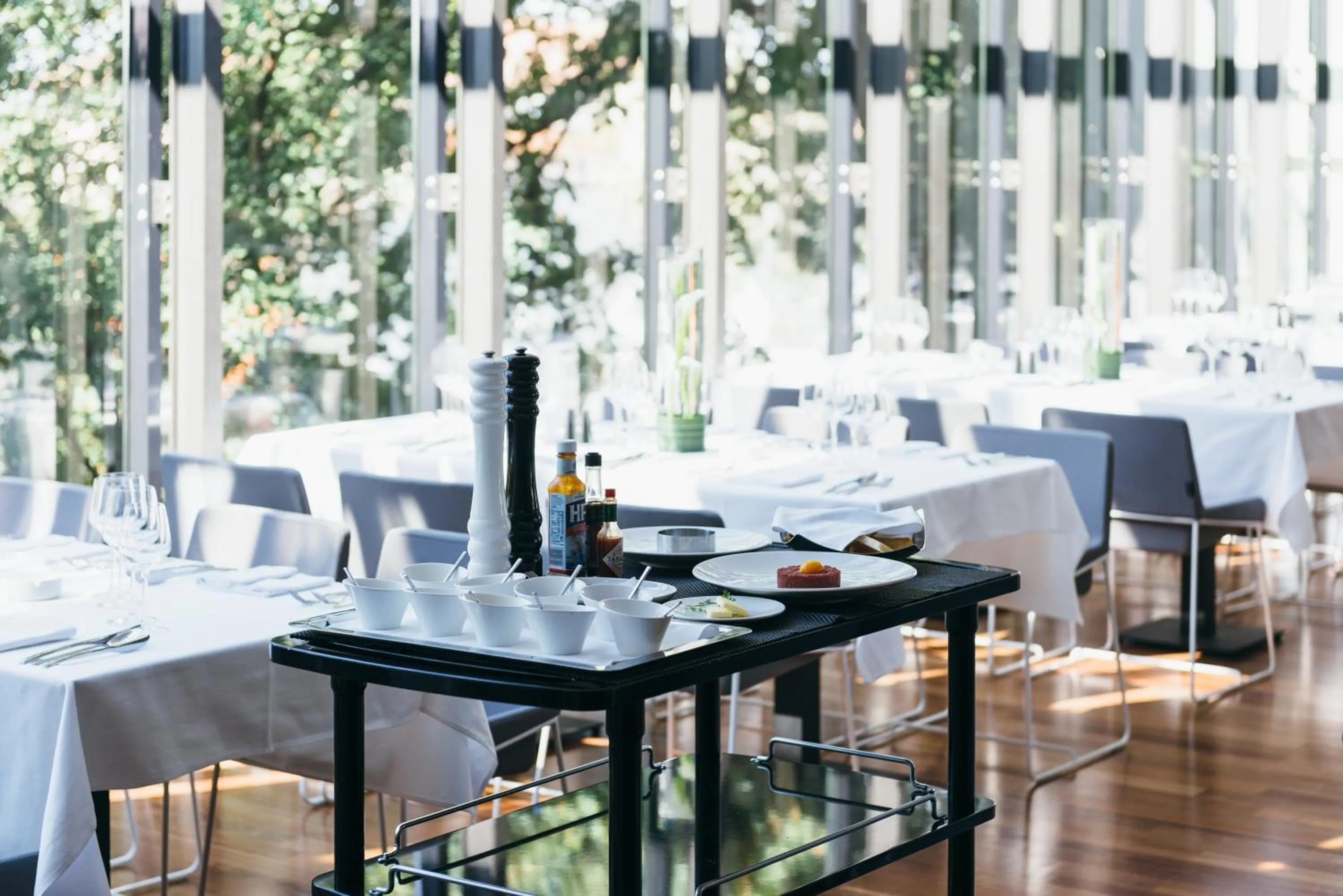 Restaurant/places to eat in Villa Csonka by Privo