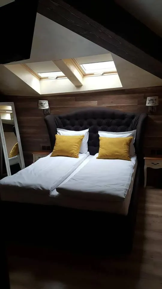 Bed in Jorela Family Hotel