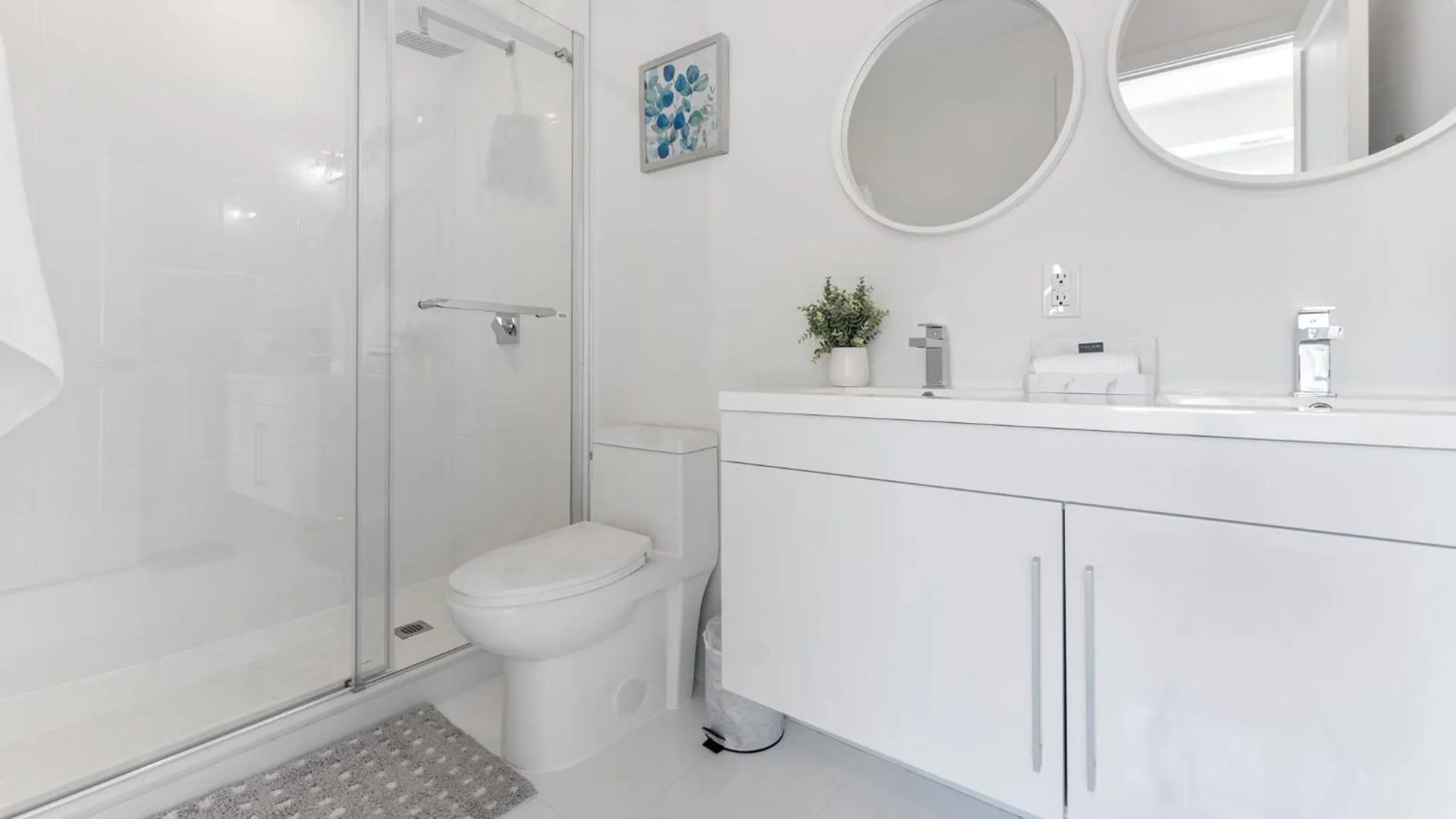 Entire Luxury Suite 6Mins To Falls, Free Parking