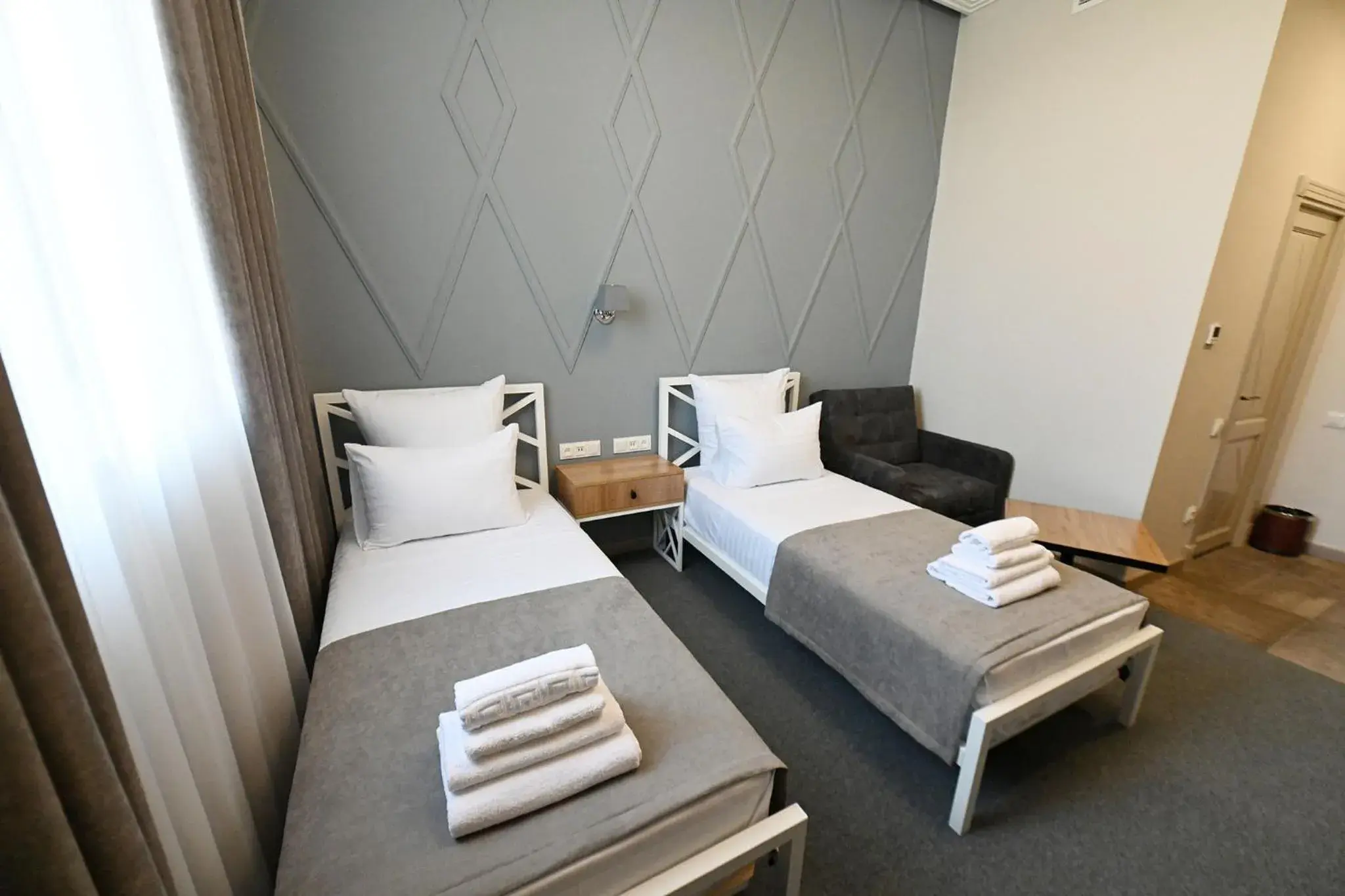 Basic Triple Room - single occupancy in Prime Hotel Basic Triple Room - single occupancy in Prime Hotel