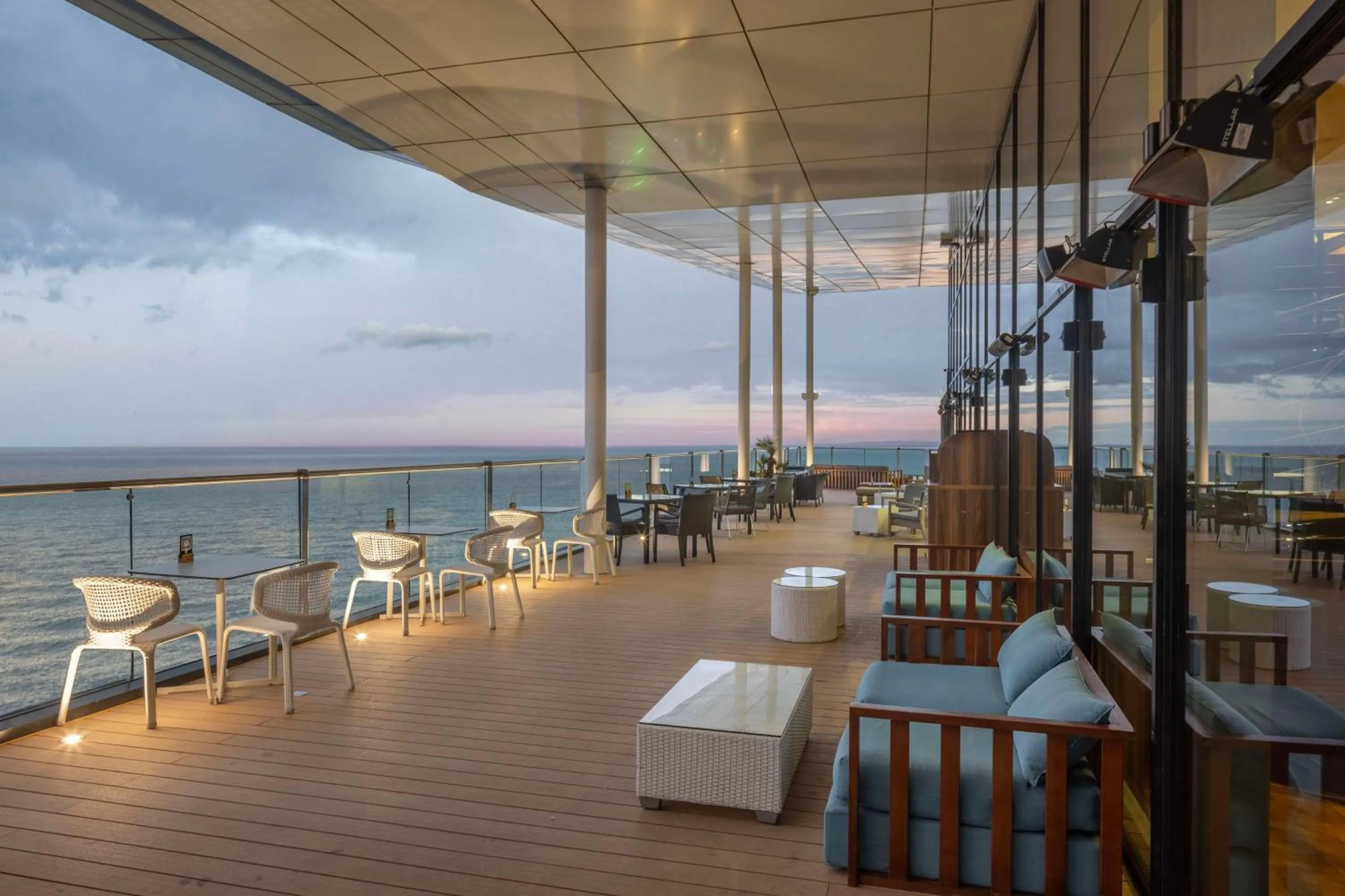 Lounge or bar in Hilton Batumi