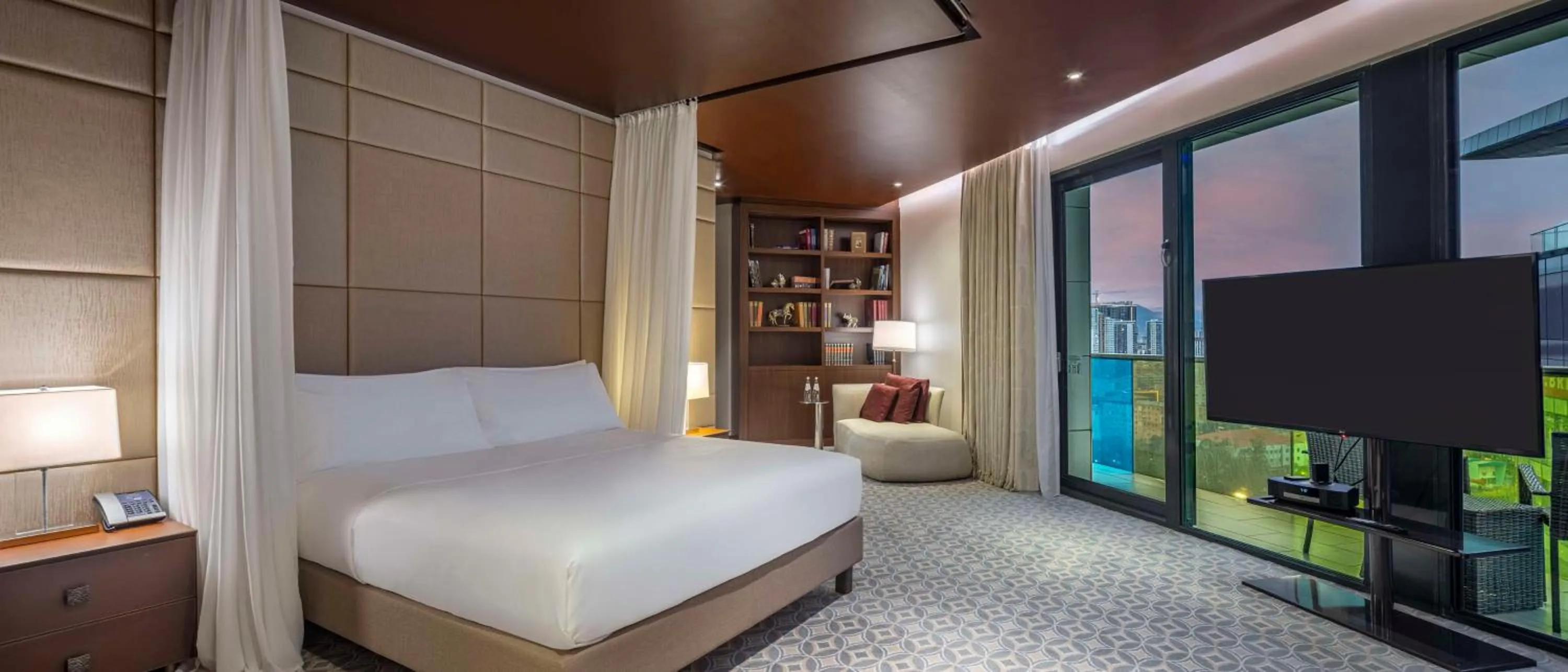 Bed in Hilton Batumi