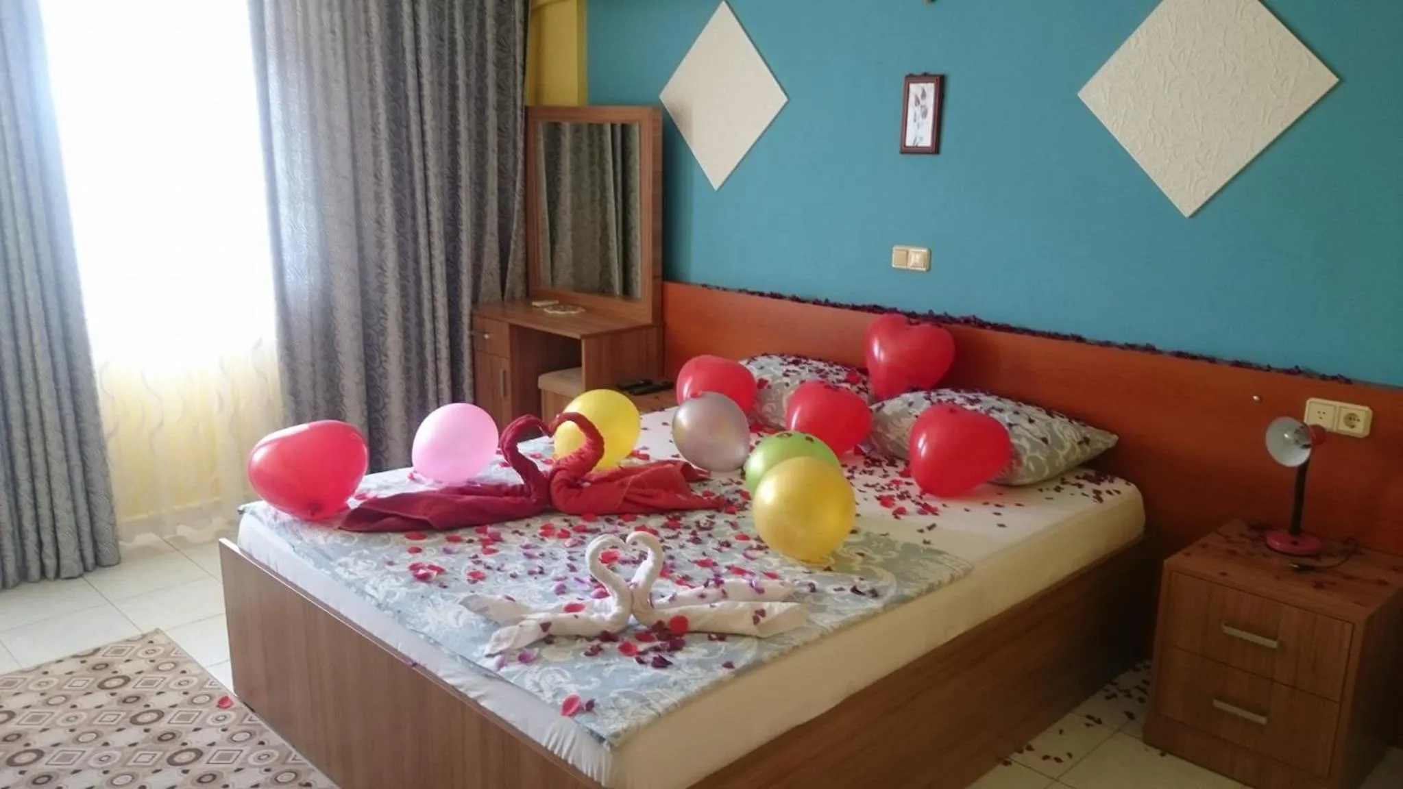 Photo of the whole room, Bed in Hotel Grün