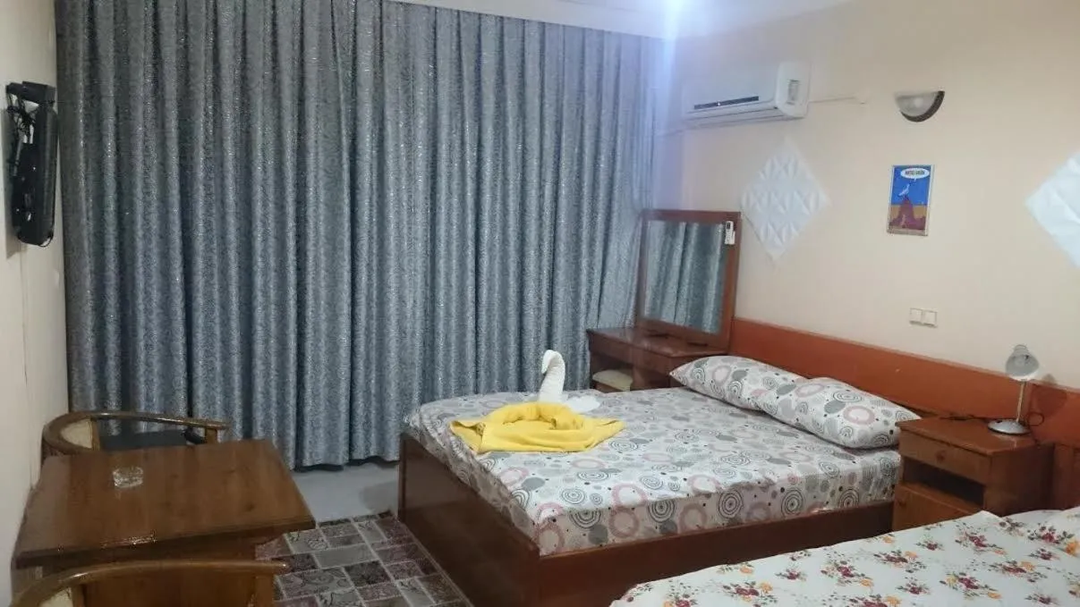 Photo of the whole room, Bed in Hotel Grün