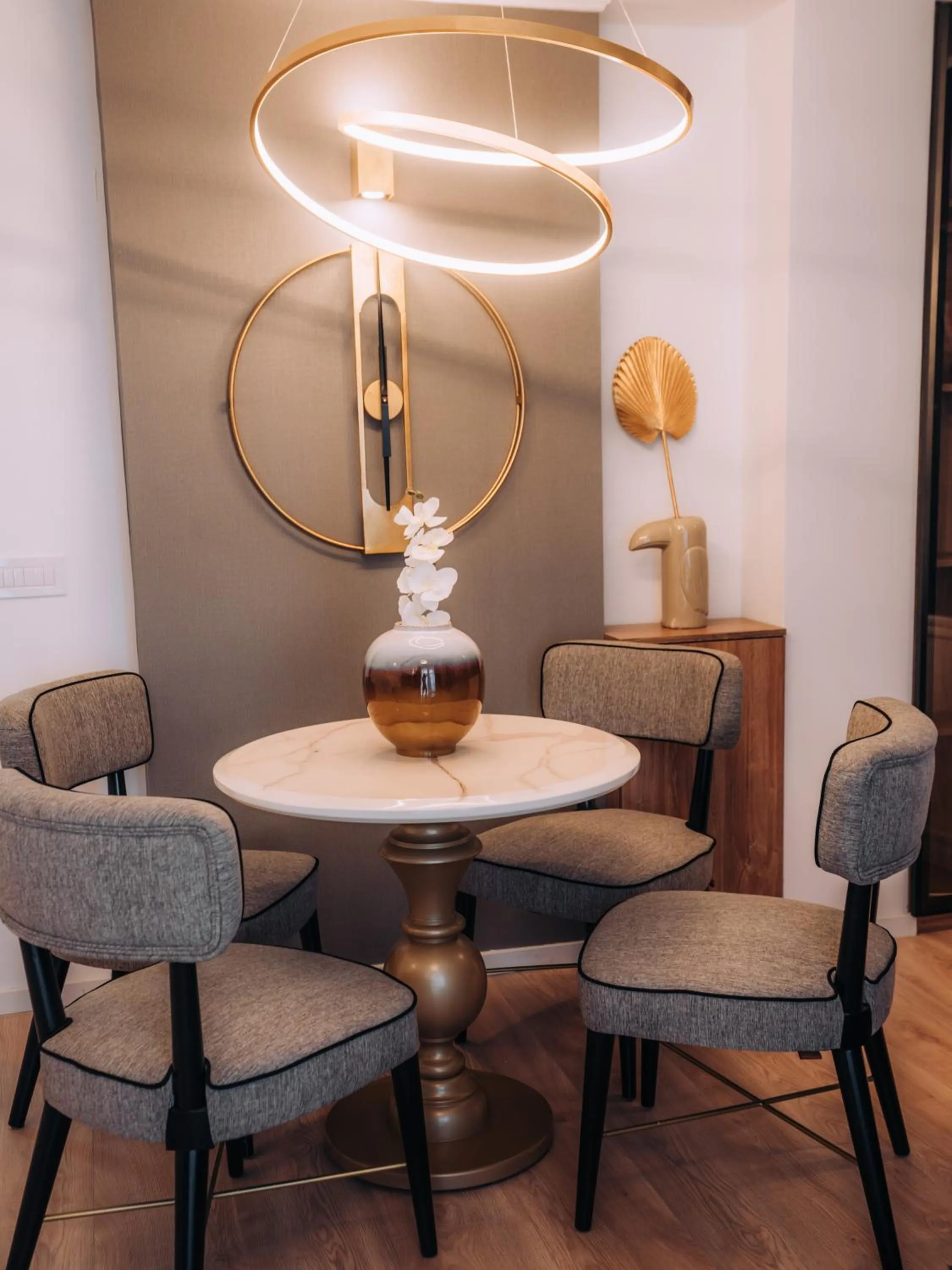 Decorative detail in Villa Pupin SARAISTE