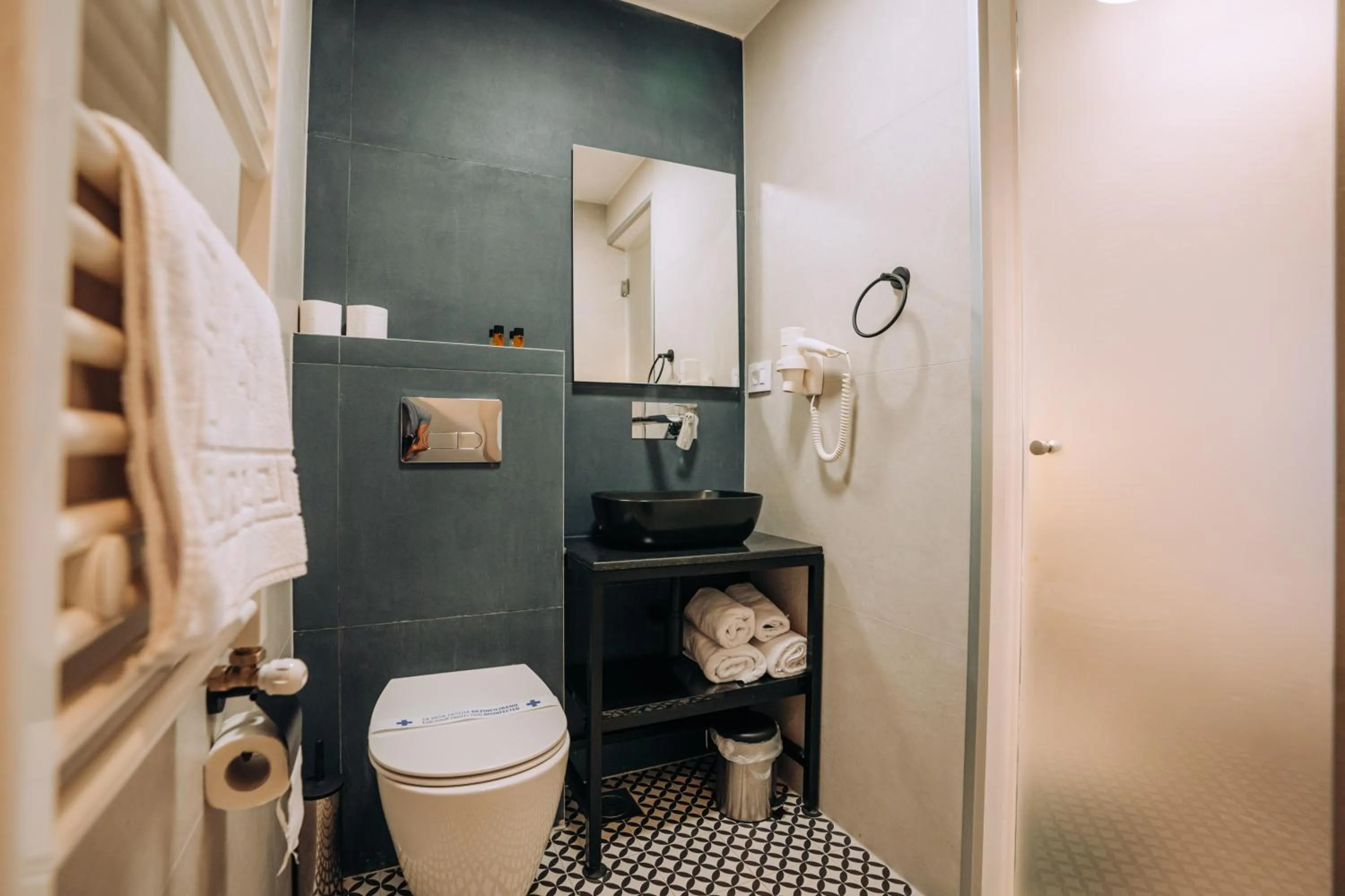 Toilet in Villa Pupin SARAISTE