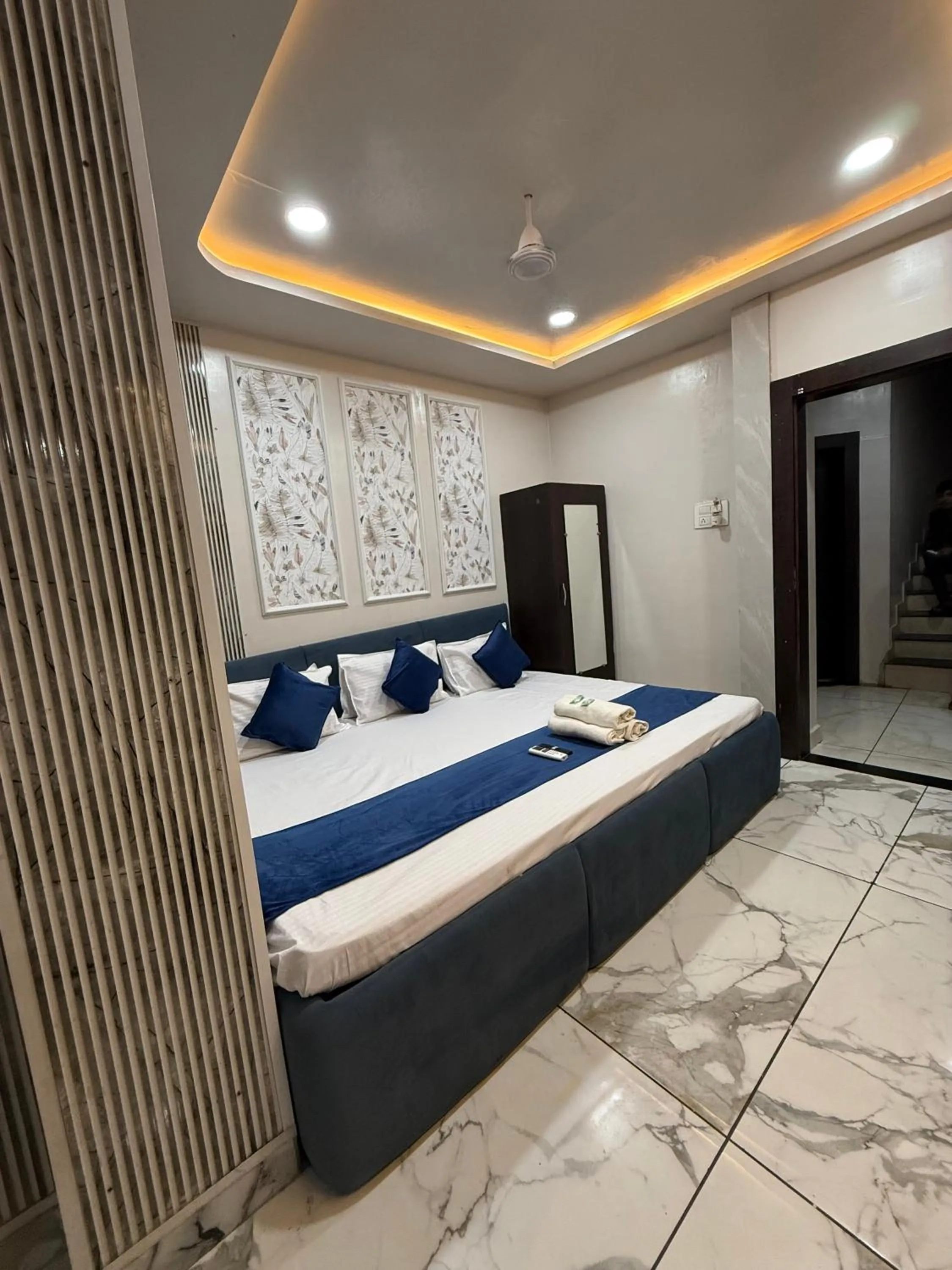 Bed in Hotel Shree Krishna Palace