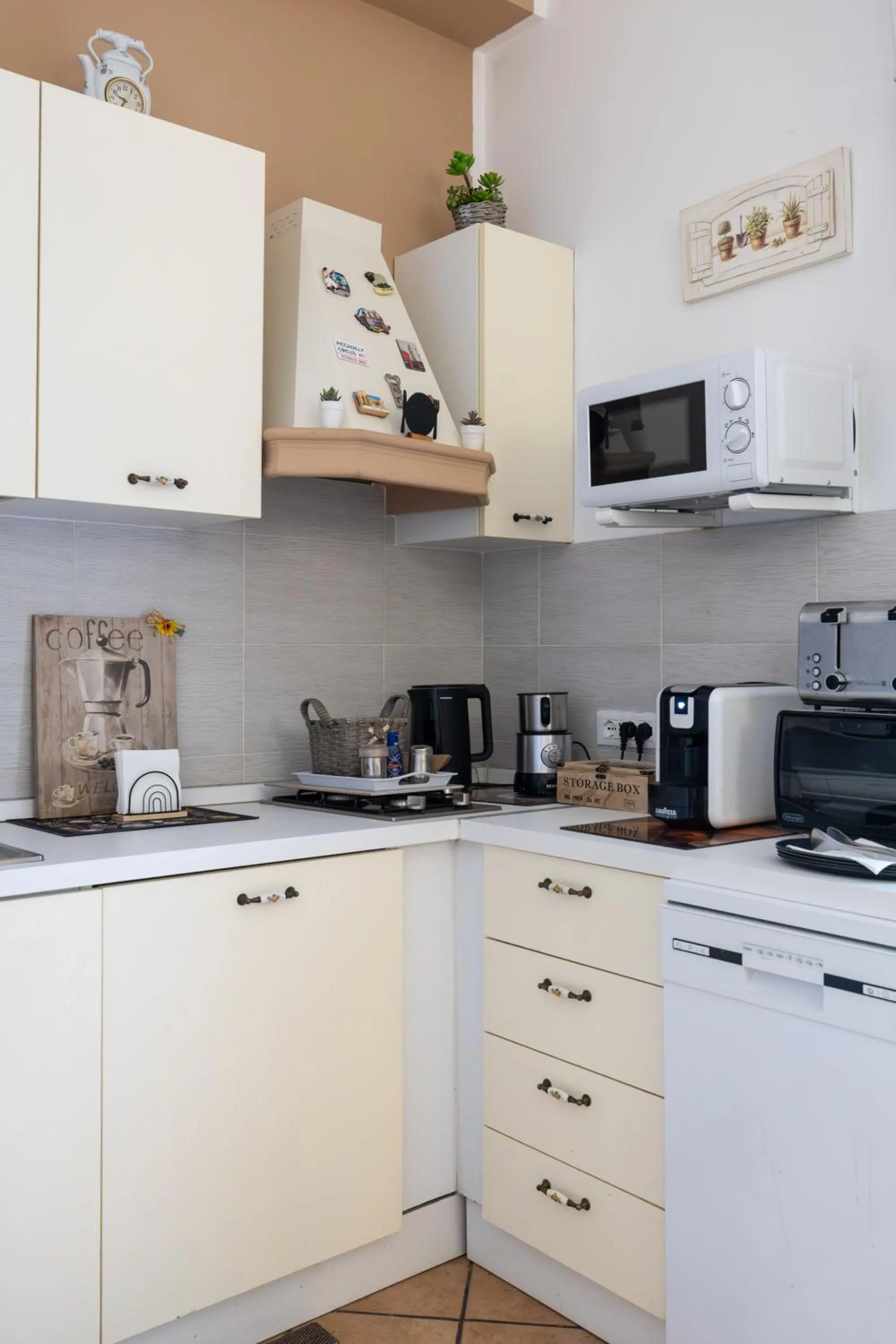 Coffee/tea facilities in Casa Lollobrigida