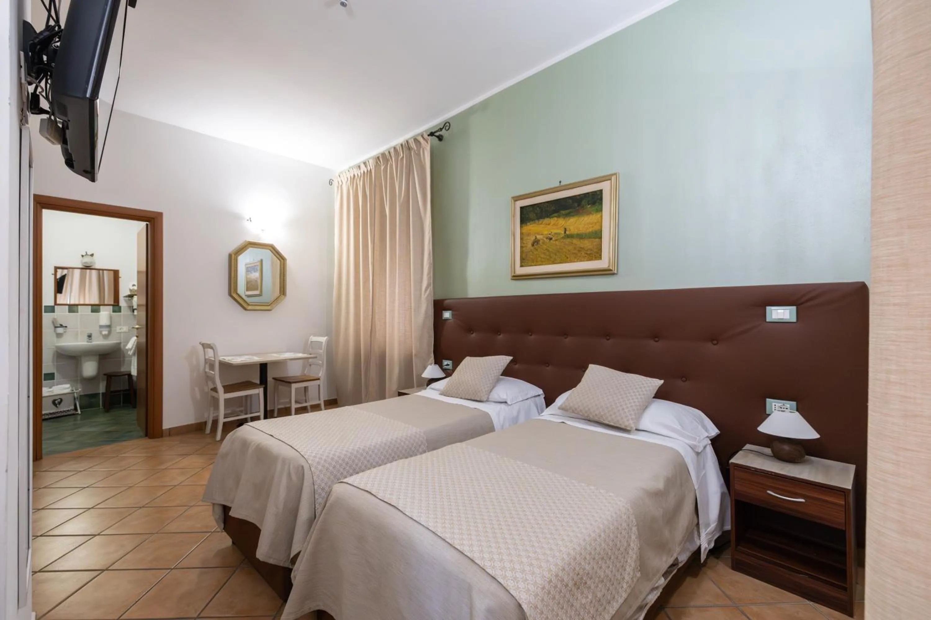 Photo of the whole room, Bed in Casa Lollobrigida