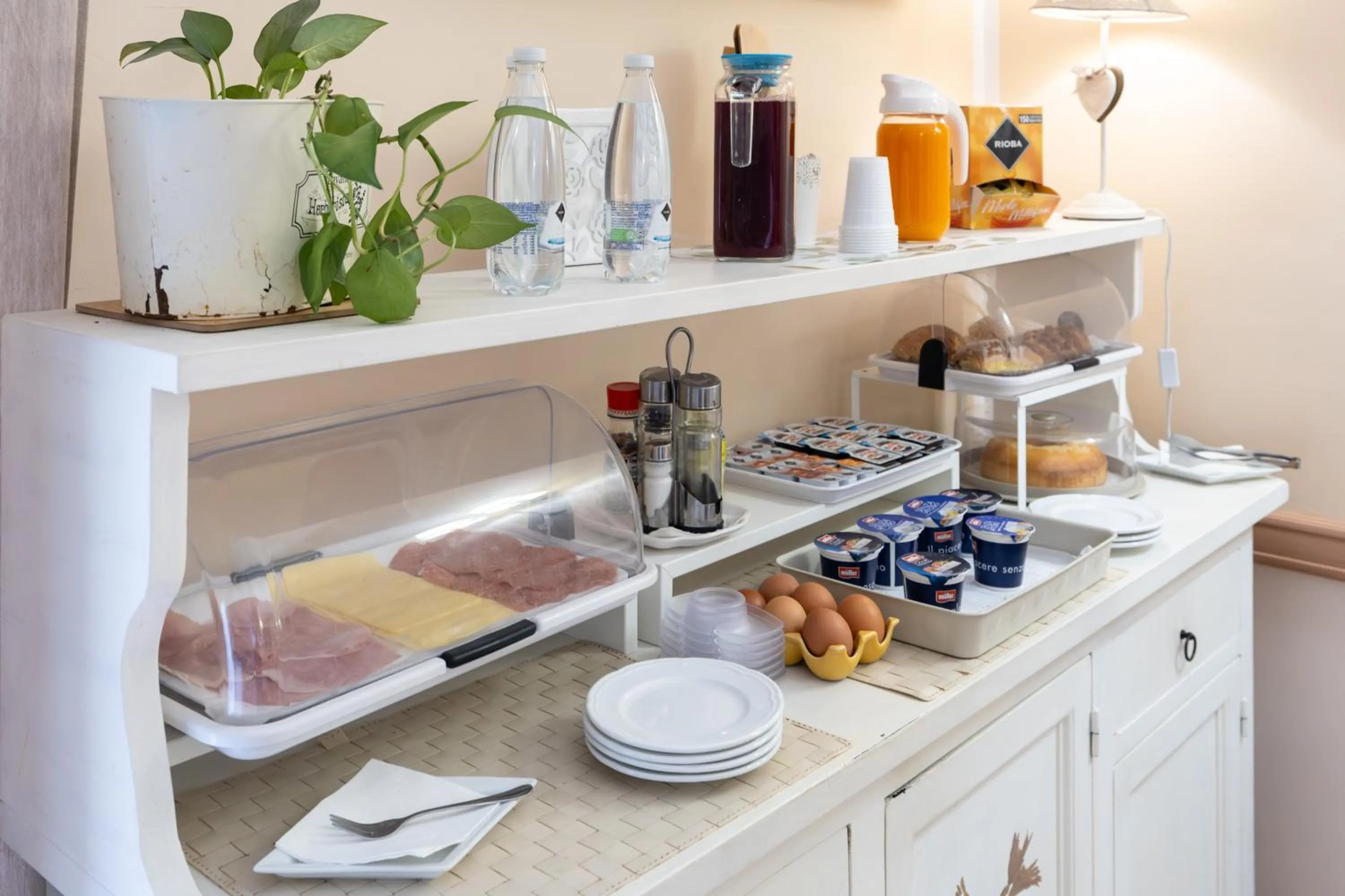 Breakfast in Casa Lollobrigida